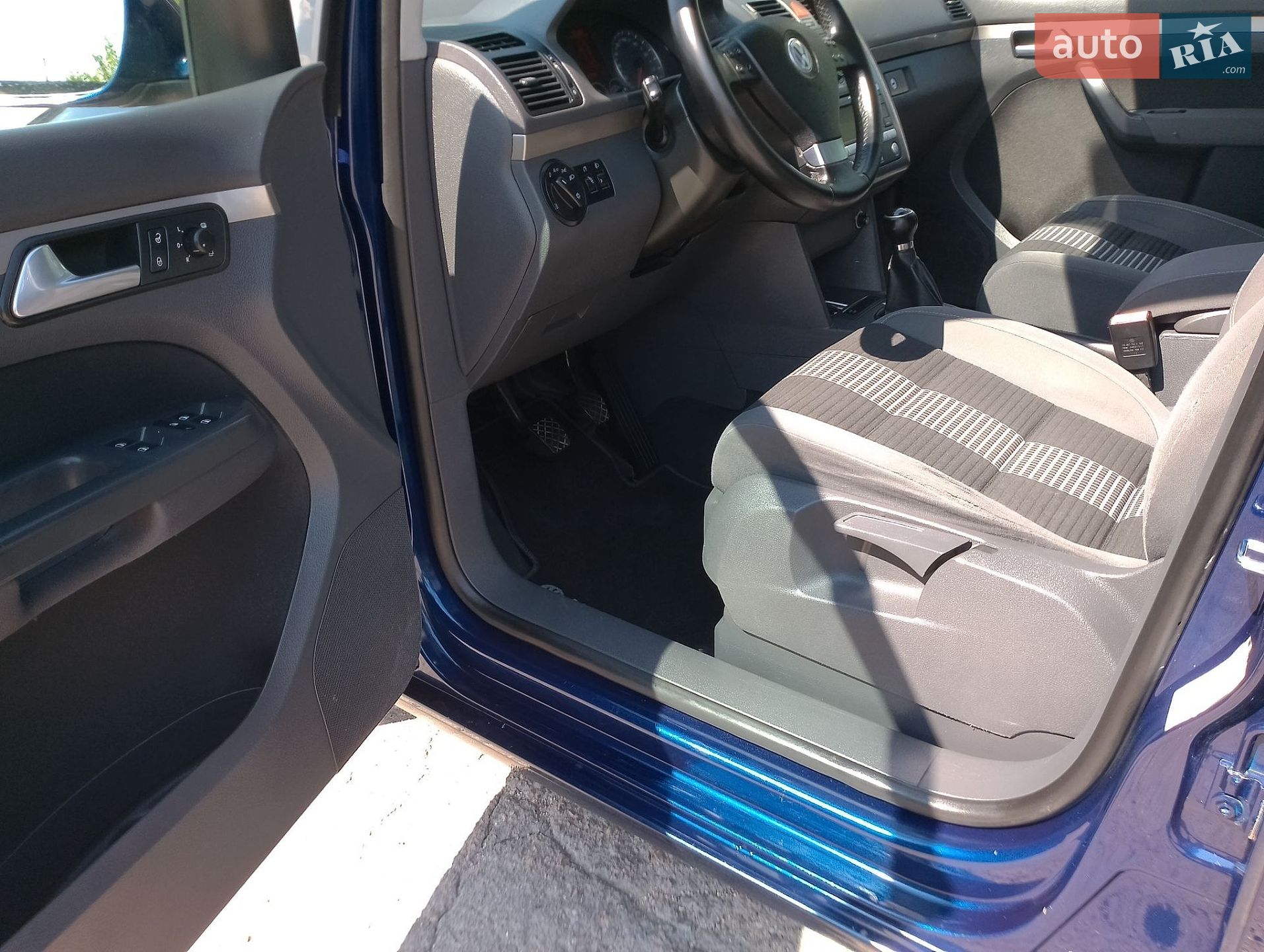 Volkswagen Touran 2009 VIN WVGZZZ1TZ9W091674 фото оголошення 14 з 28