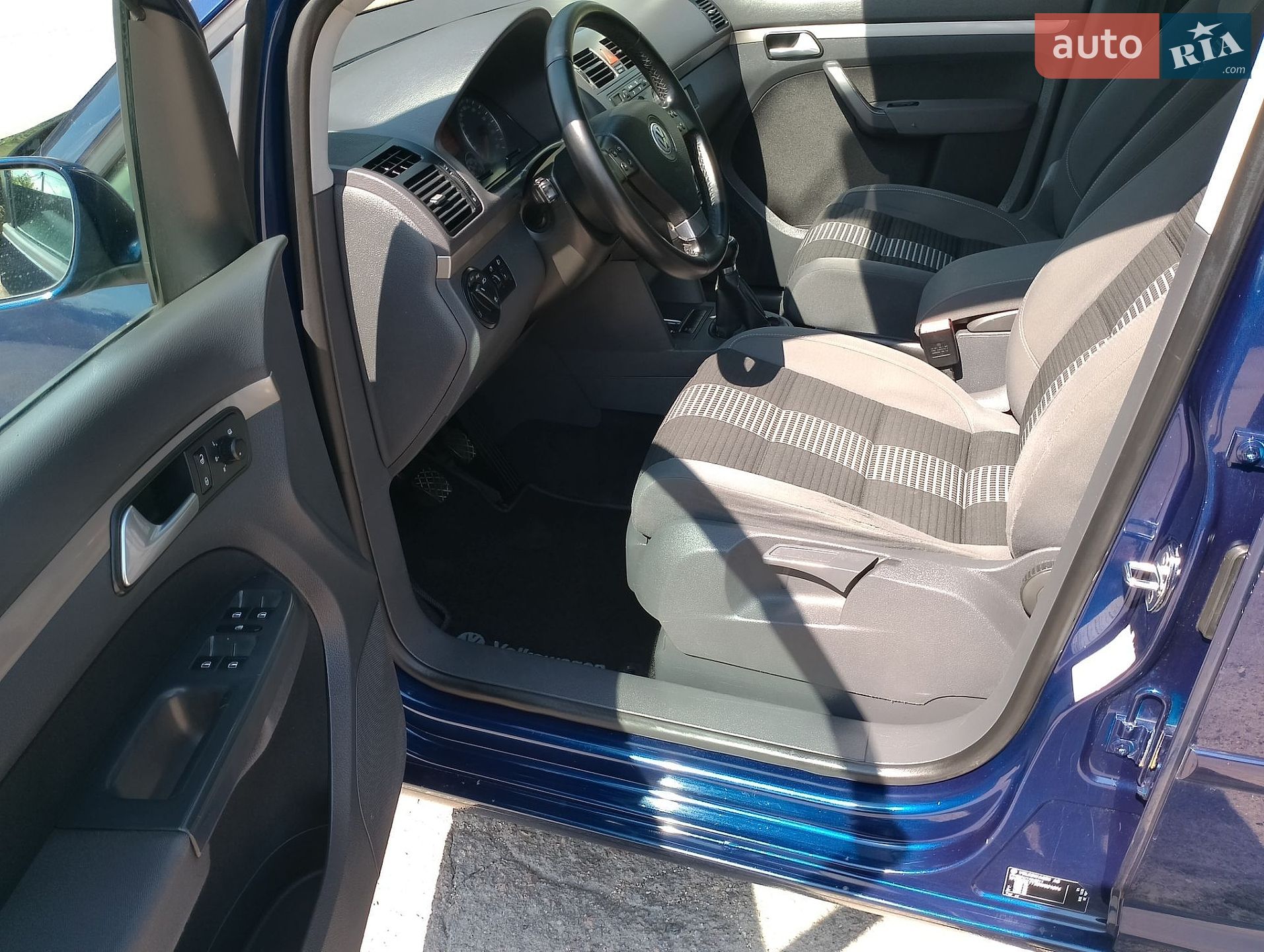 Volkswagen Touran 2009 VIN WVGZZZ1TZ9W091674 фото оголошення 15 з 28