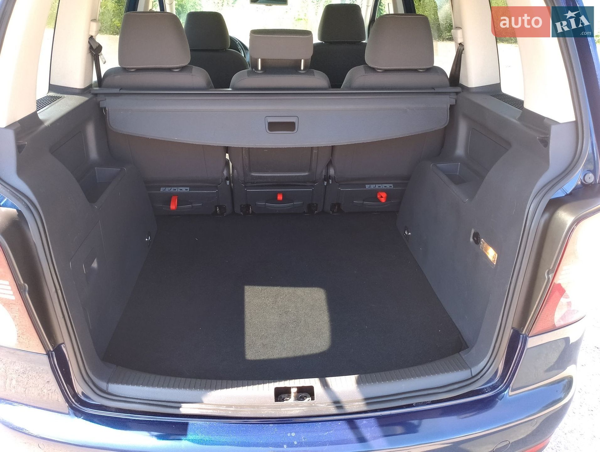 Volkswagen Touran 2009 VIN WVGZZZ1TZ9W091674 фото оголошення 20 з 28