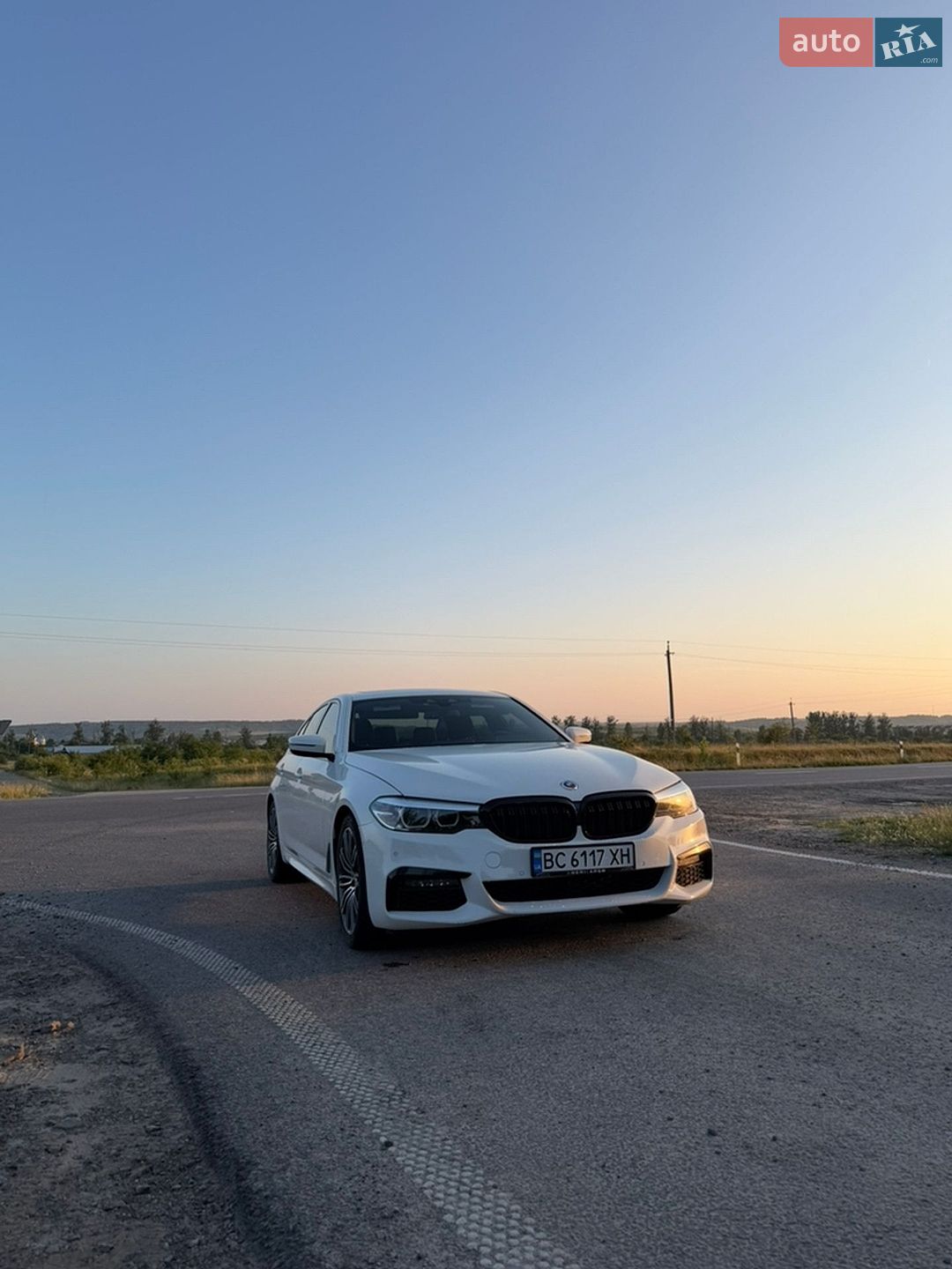 BMW 5 Series 2018 VIN WBAJA9C52KB389712 фото оголошення 9 з 29