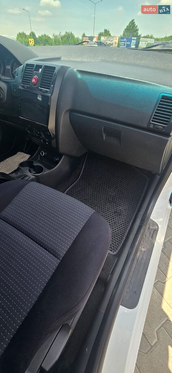 Hyundai Getz 2010 VIN KMHBT51DABU028628 фото оголошення 9 з 15