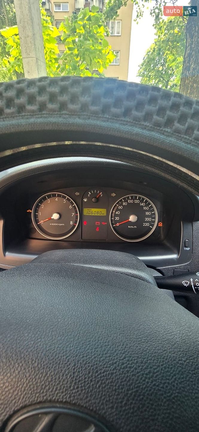 Hyundai Getz 2010 VIN KMHBT51DABU028628 фото оголошення 12 з 15