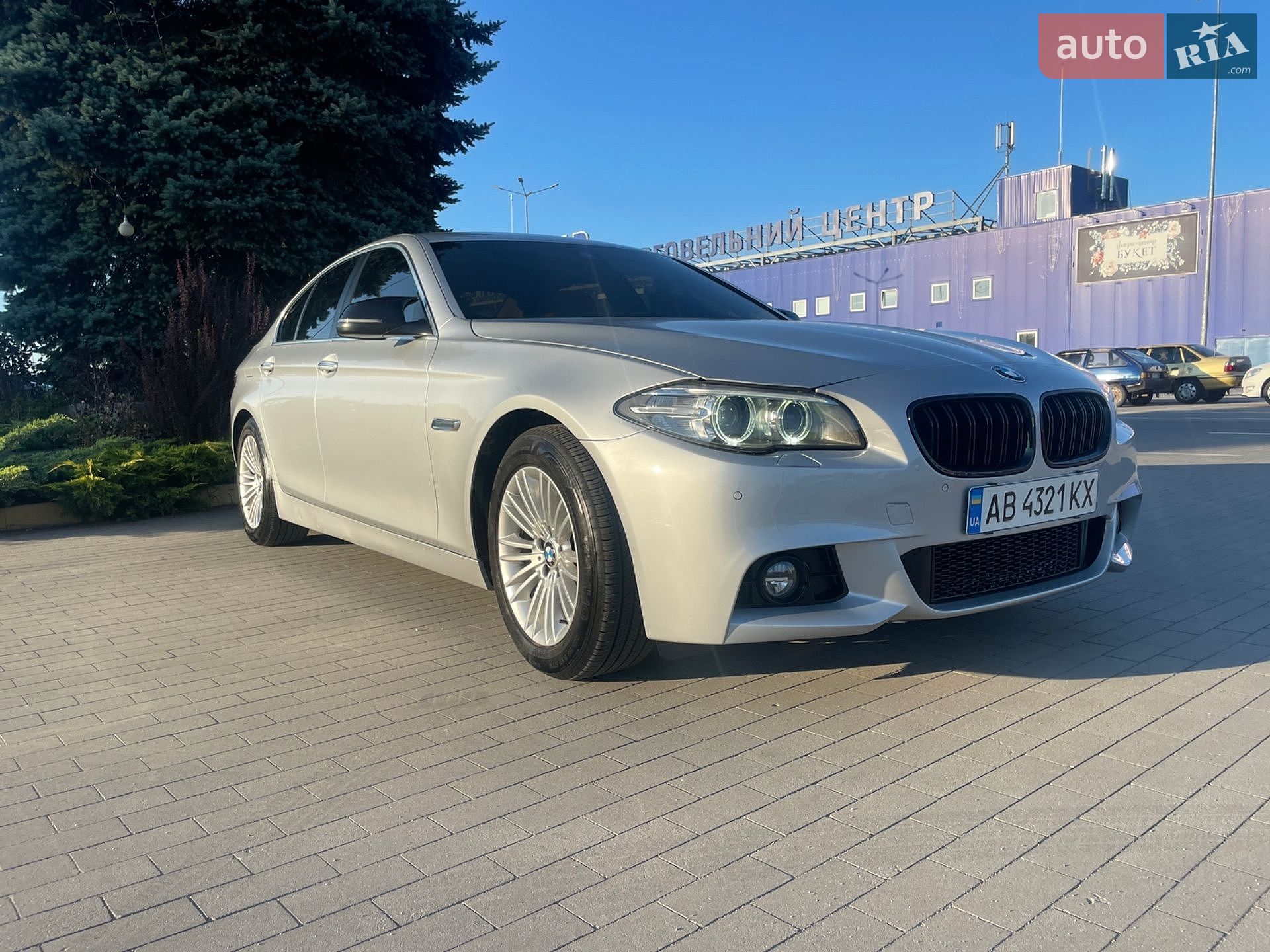 BMW 5 Series 2013 VIN WBA5C3101ED042784 фото оголошення 3 з 16