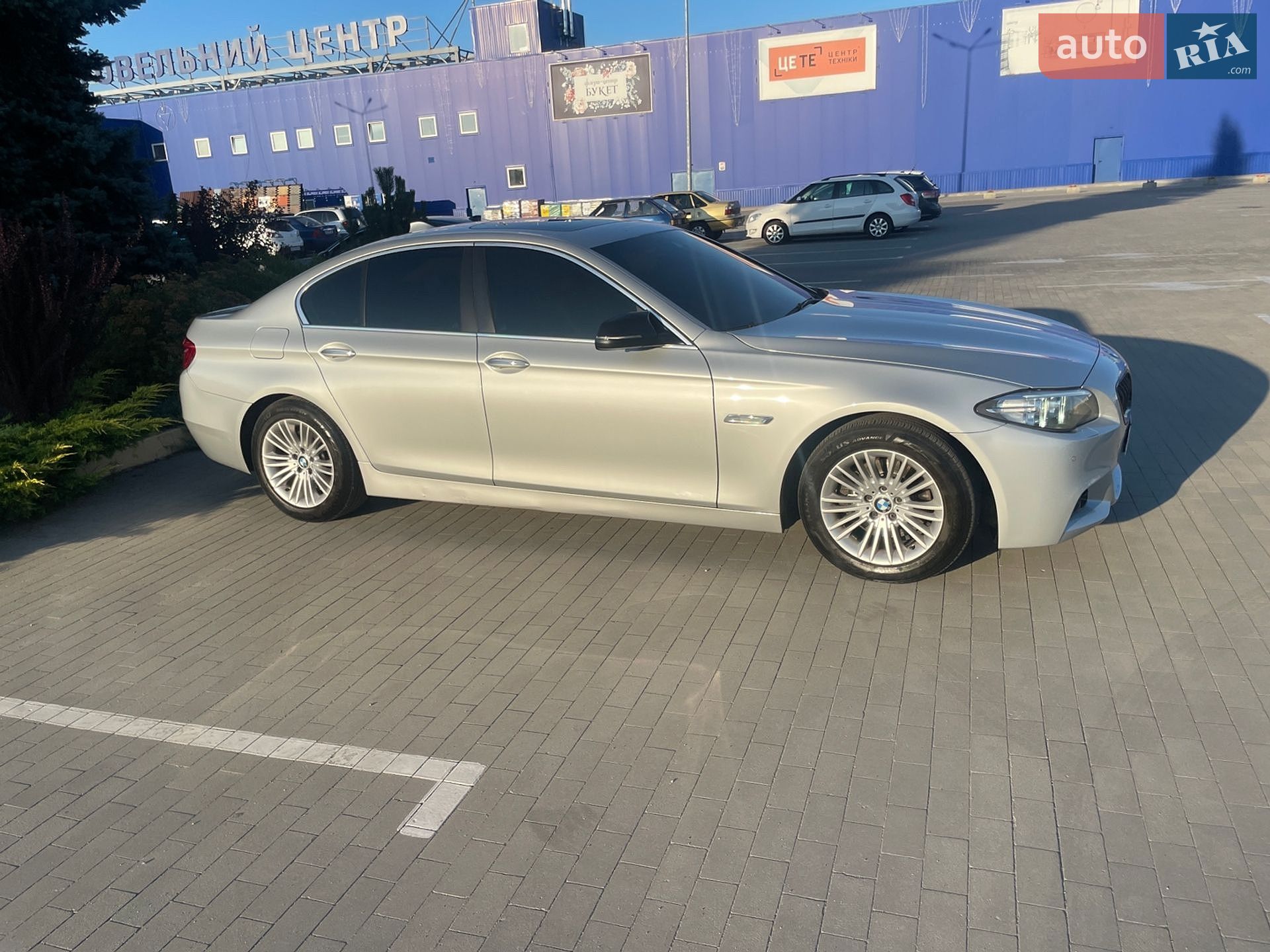 BMW 5 Series 2013 VIN WBA5C3101ED042784 фото оголошення 5 з 16