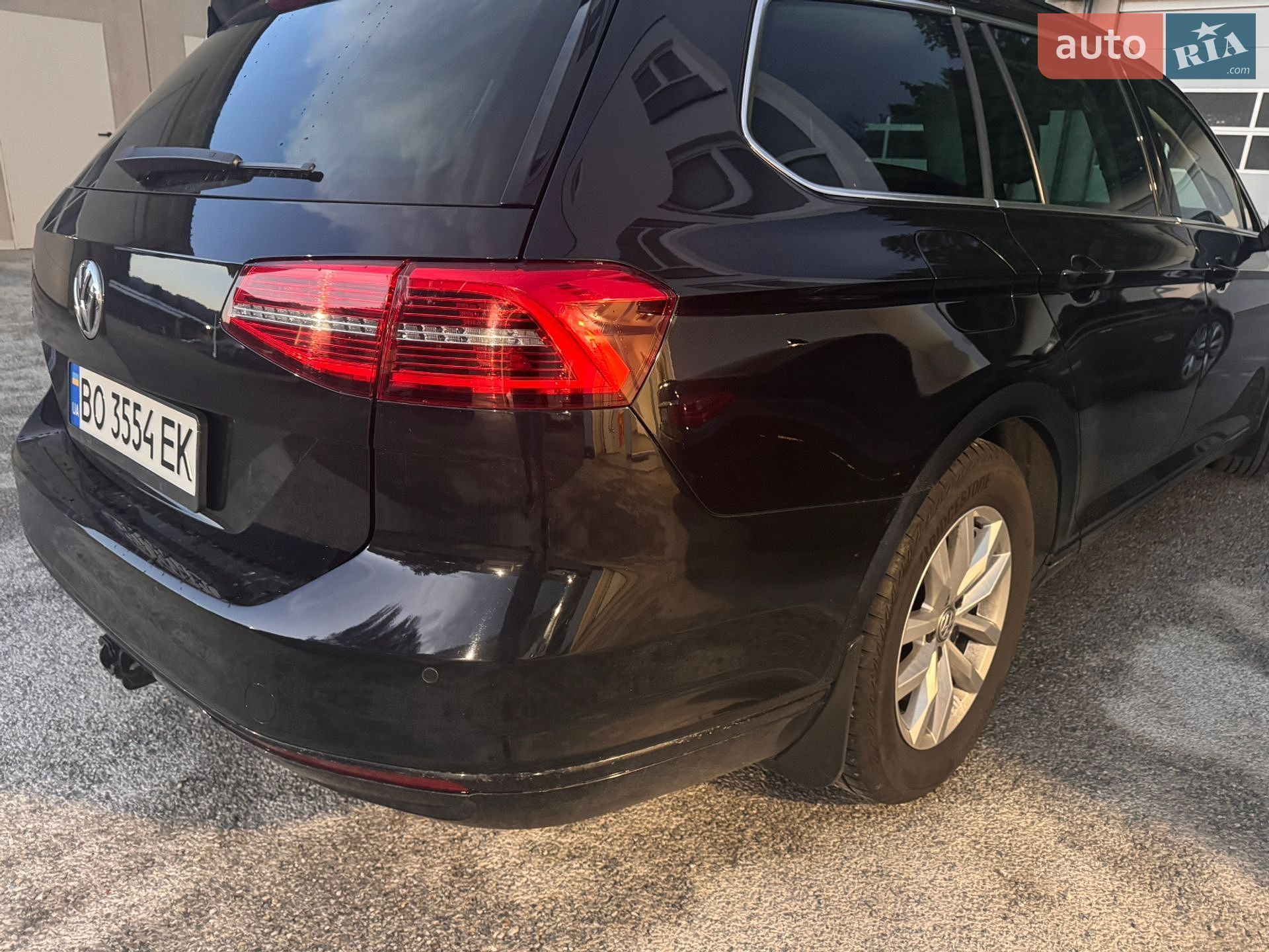 Volkswagen Passat 2018 VIN WVWZZZ3CZJE135924 фото оголошення 5 з 21