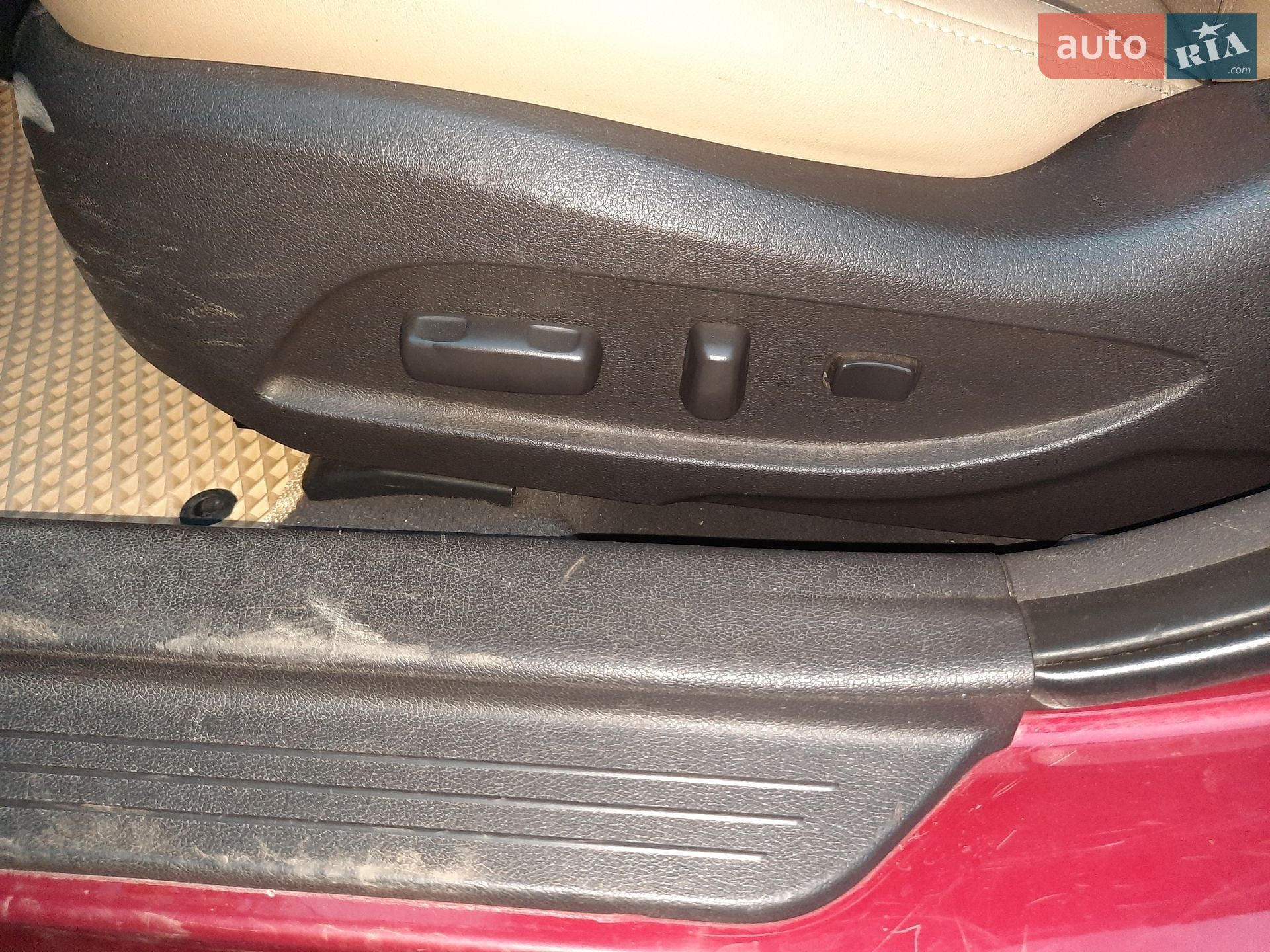 Hyundai Sonata 2011 VIN KMHEC4A44BA009010 фото оголошення 45 з 49