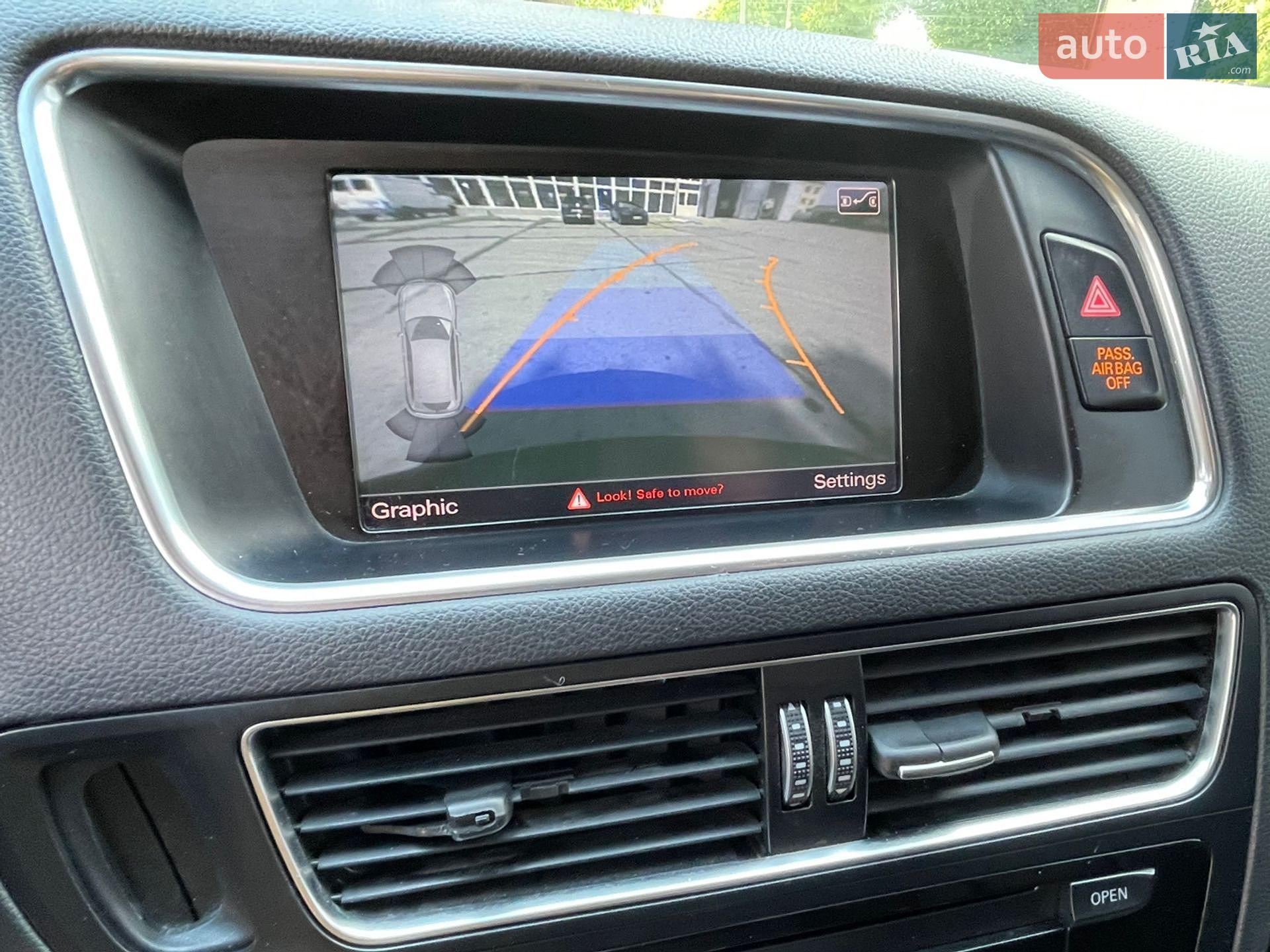 Audi Q5 2013 VIN WA1LFAFP7DA058686 фото оголошення 17 з 28