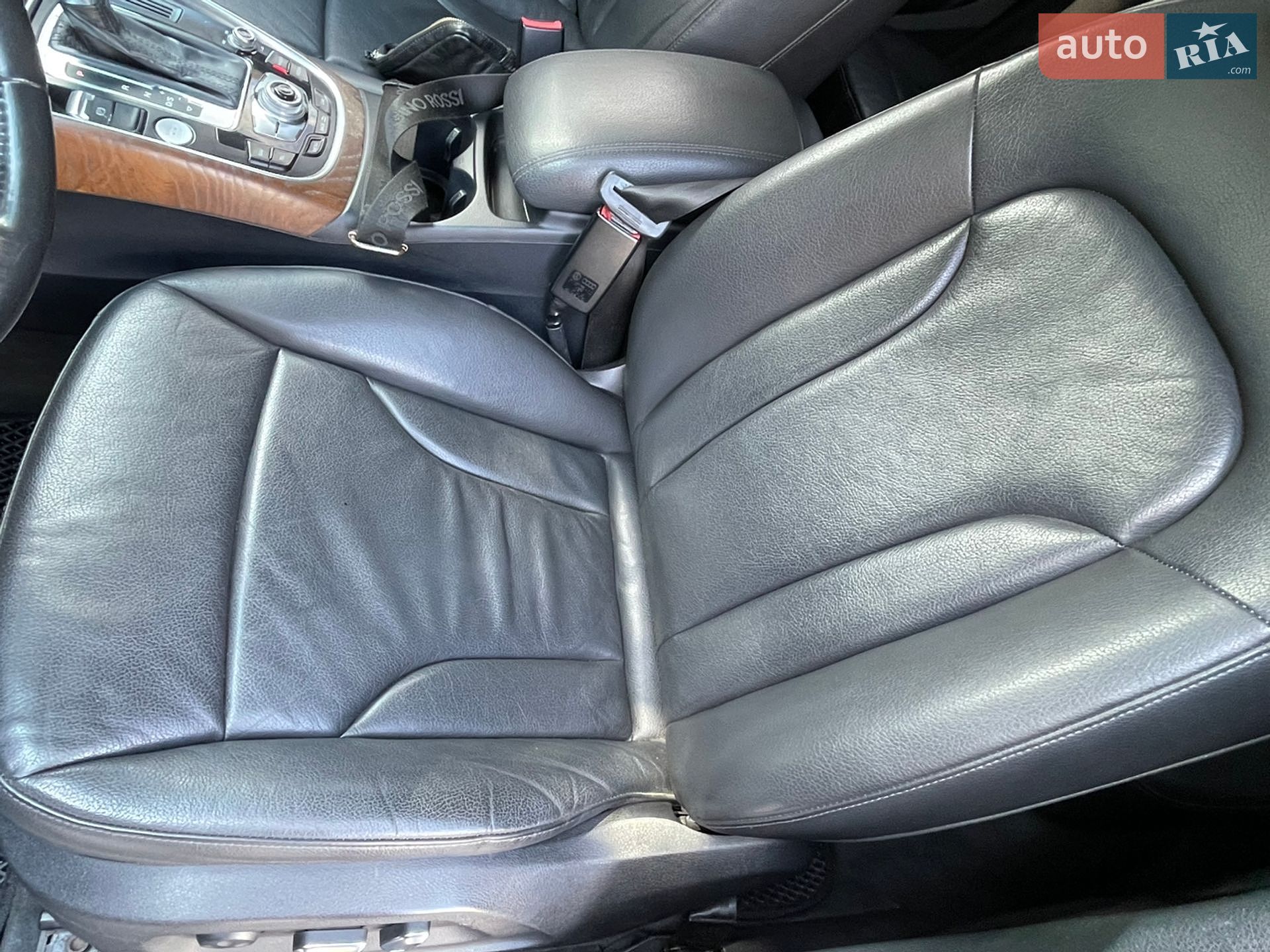 Audi Q5 2013 VIN WA1LFAFP7DA058686 фото оголошення 18 з 28