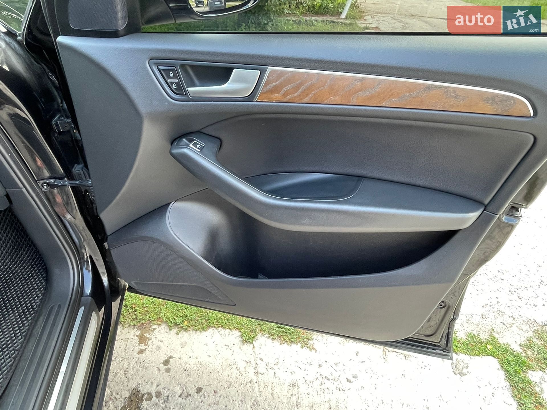 Audi Q5 2013 VIN WA1LFAFP7DA058686 фото оголошення 23 з 28