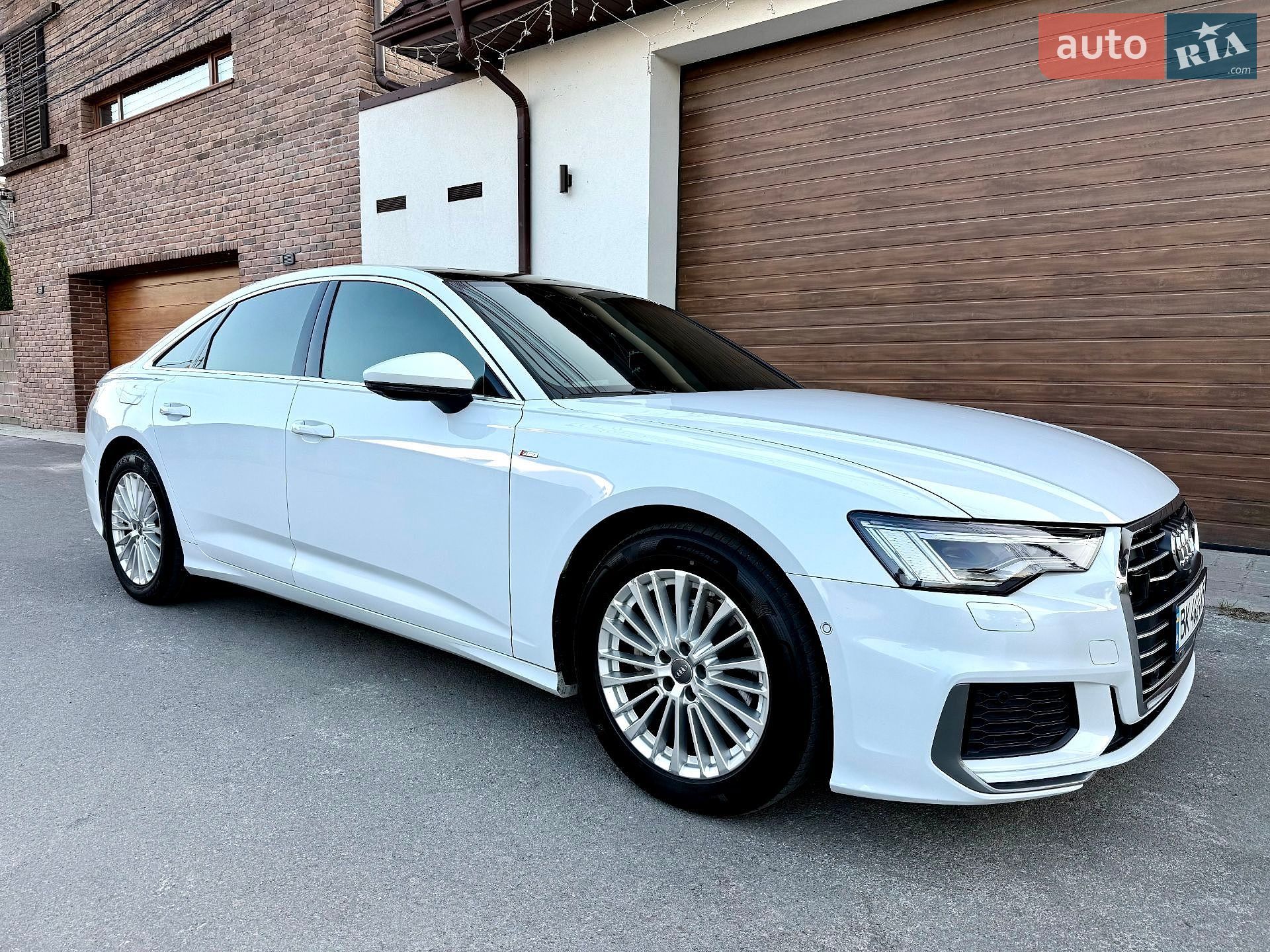 Audi A6 2020 VIN WAUZZZF26LN066017 фото оголошення 10 з 49