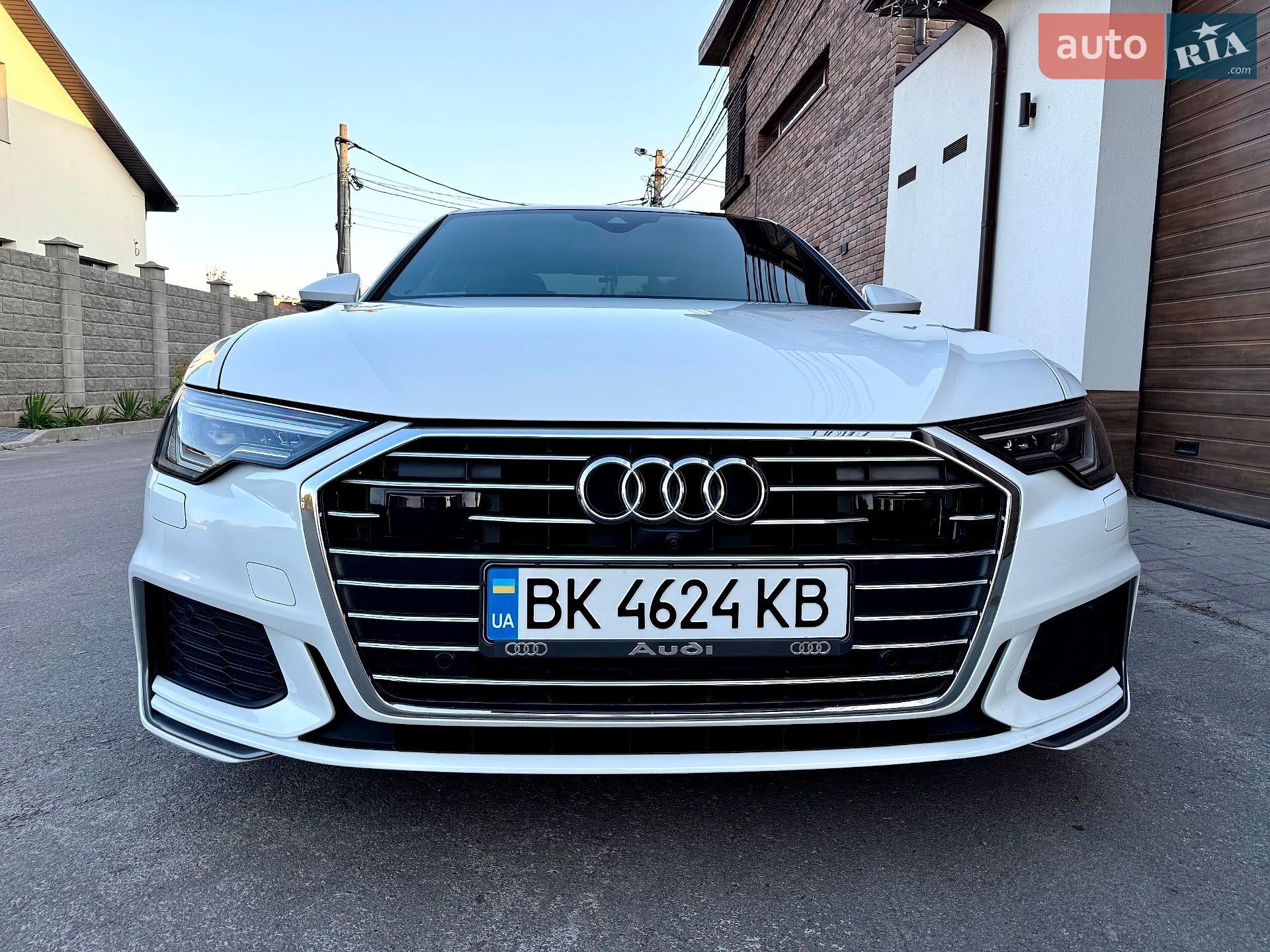 Audi A6 2020 VIN WAUZZZF26LN066017 фото оголошення 12 з 49