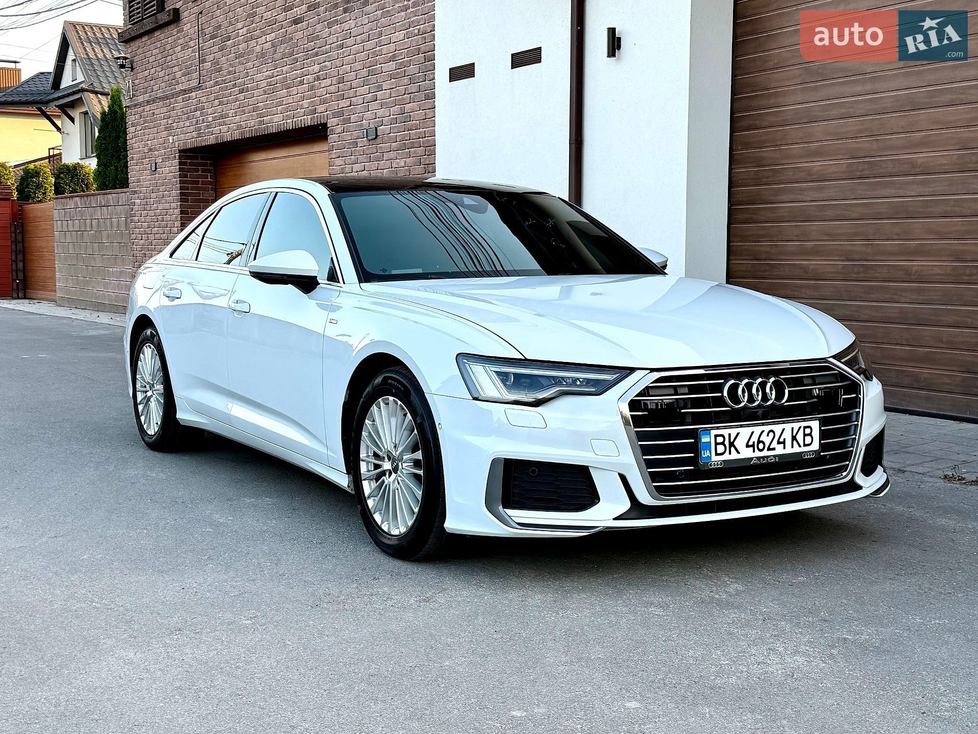 Audi A6 2020 VIN WAUZZZF26LN066017 фото оголошення 14 з 49