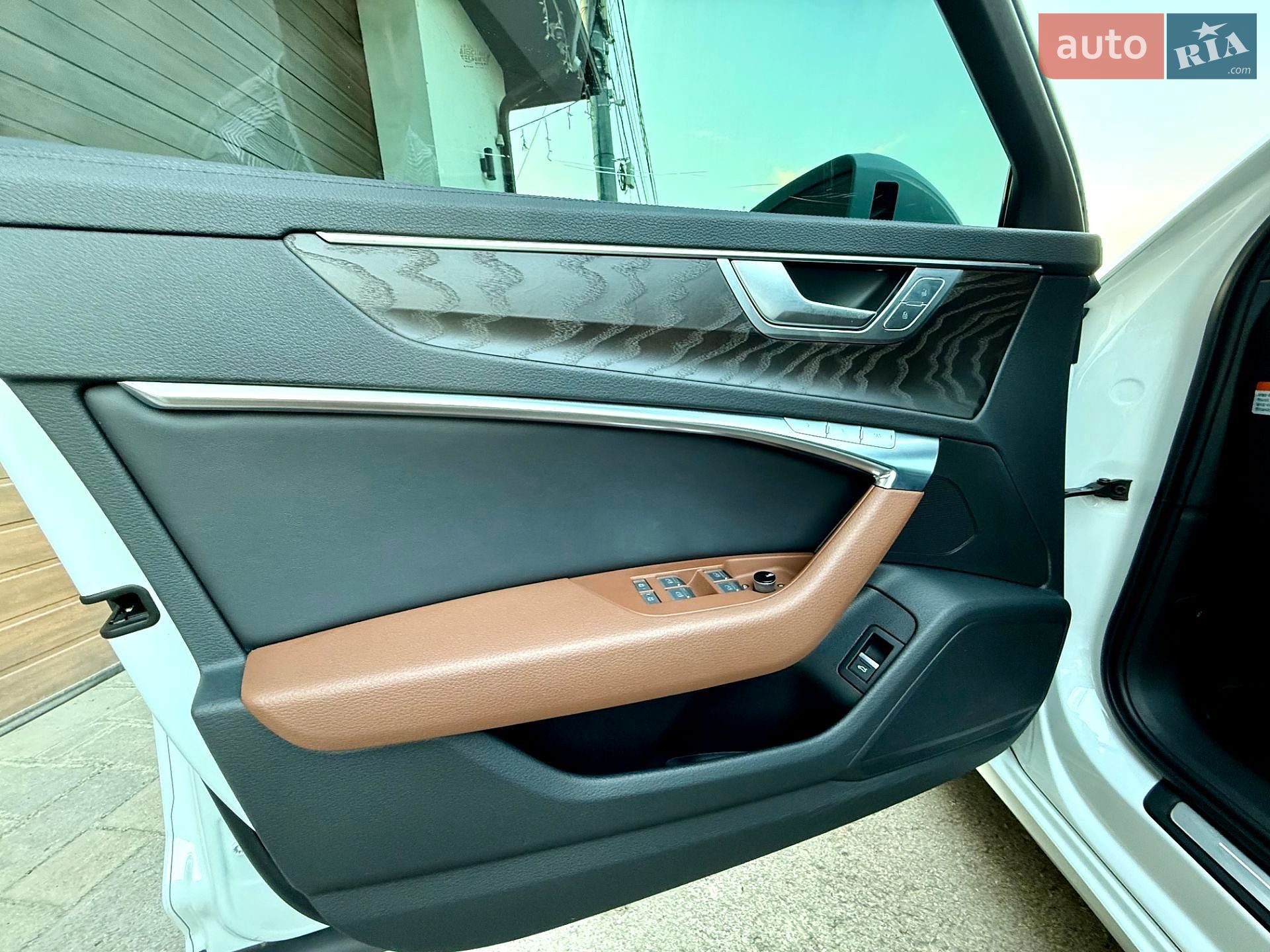 Audi A6 2020 VIN WAUZZZF26LN066017 фото оголошення 26 з 49