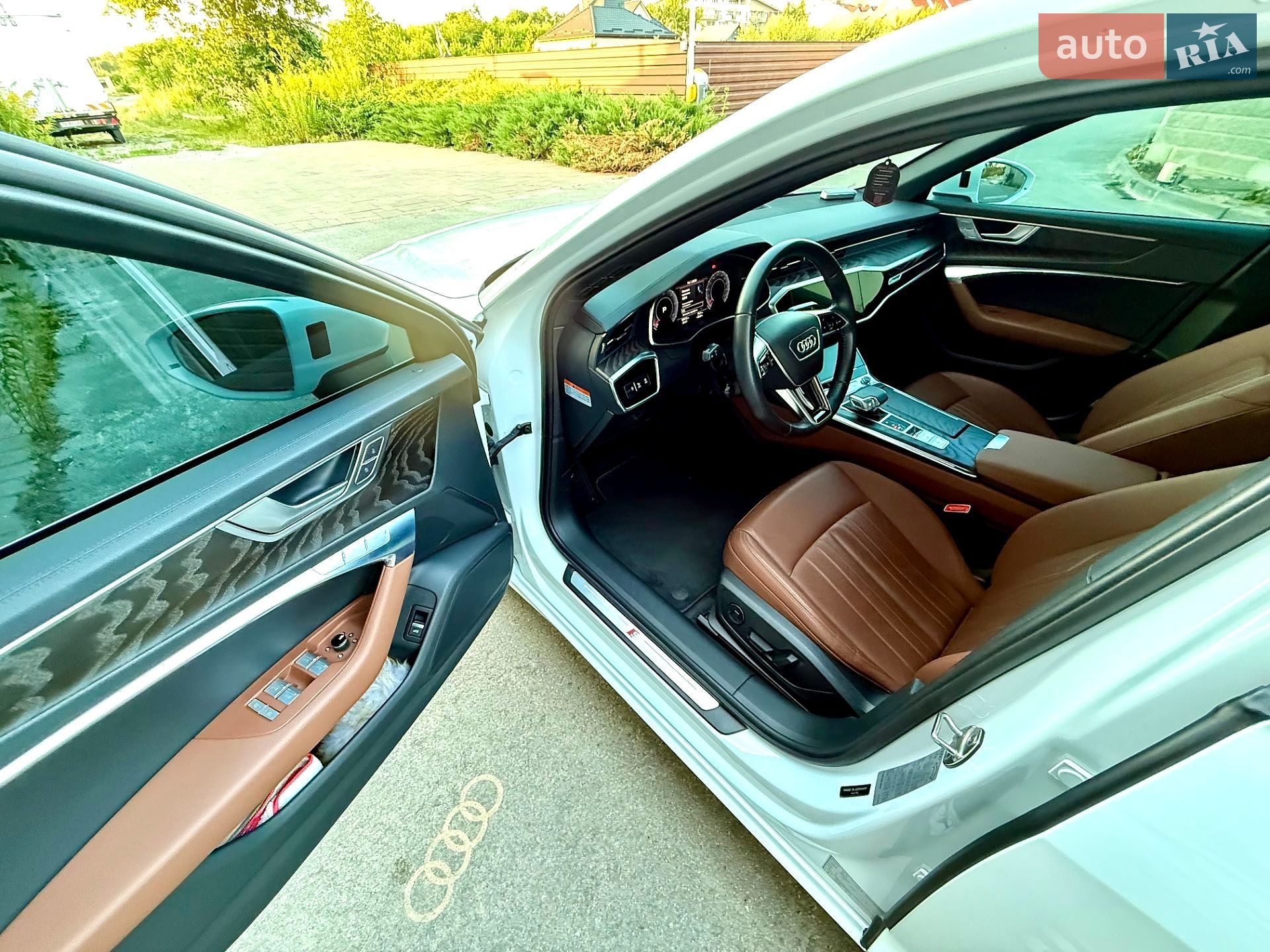 Audi A6 2020 VIN WAUZZZF26LN066017 фото оголошення 25 з 49