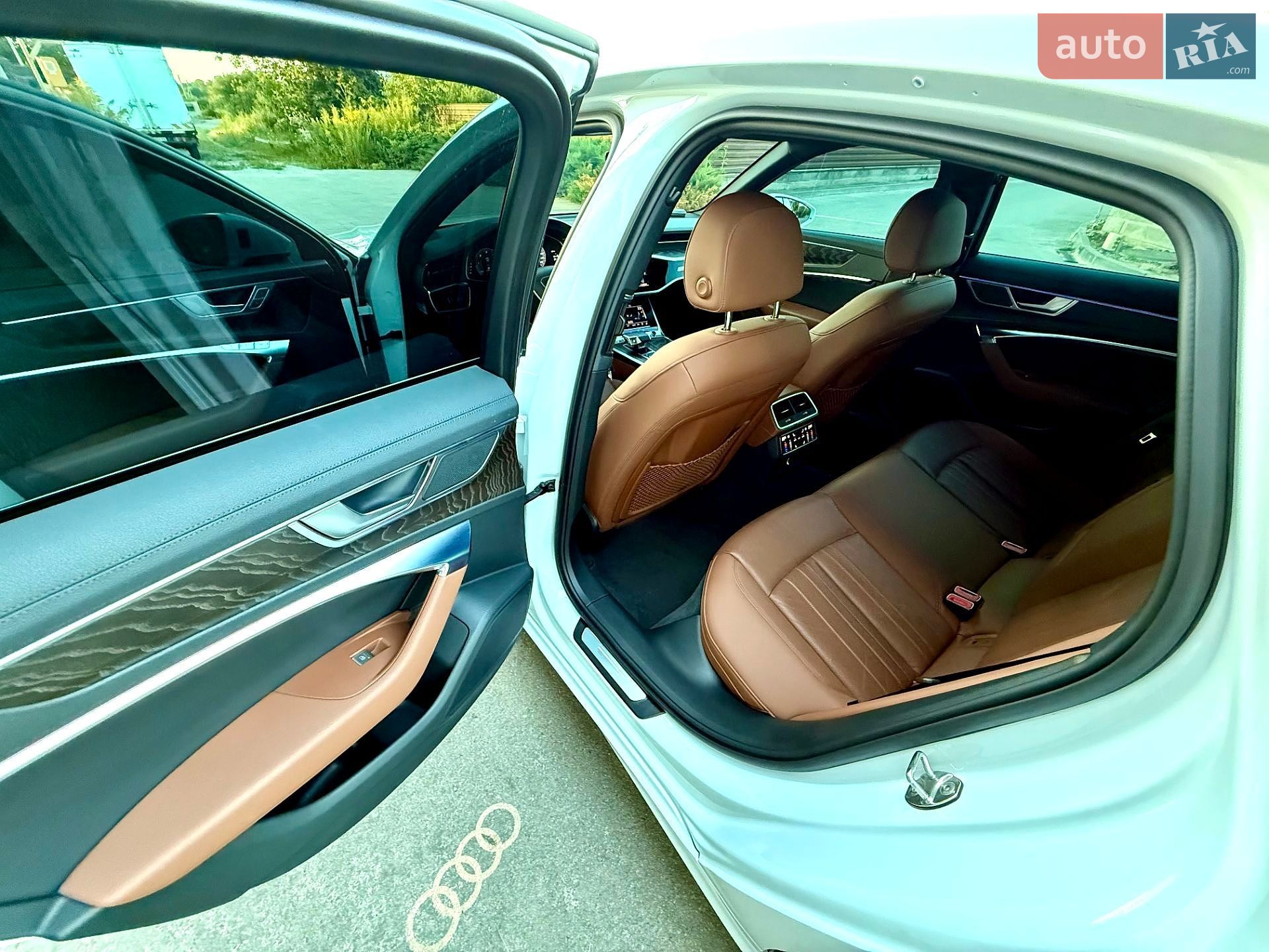 Audi A6 2020 VIN WAUZZZF26LN066017 фото оголошення 27 з 49