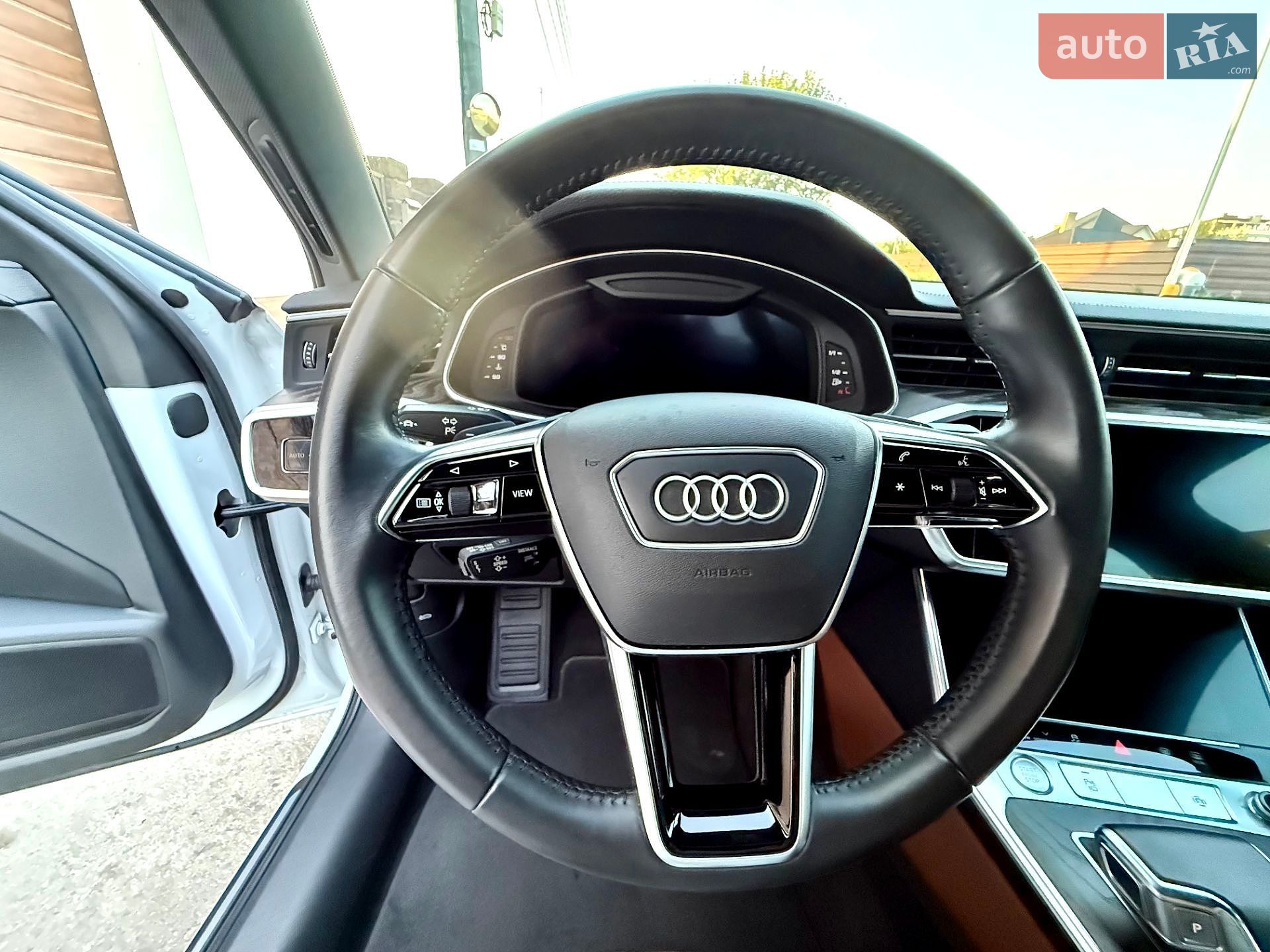 Audi A6 2020 VIN WAUZZZF26LN066017 фото оголошення 34 з 49