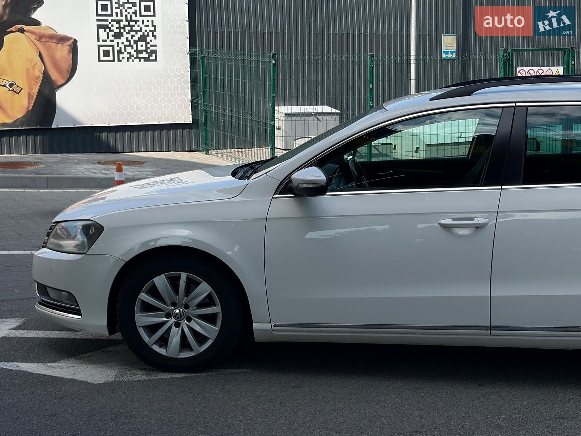 Volkswagen Passat 2012 VIN WVWZZZ3CZDE101296 фото оголошення 10 з 32