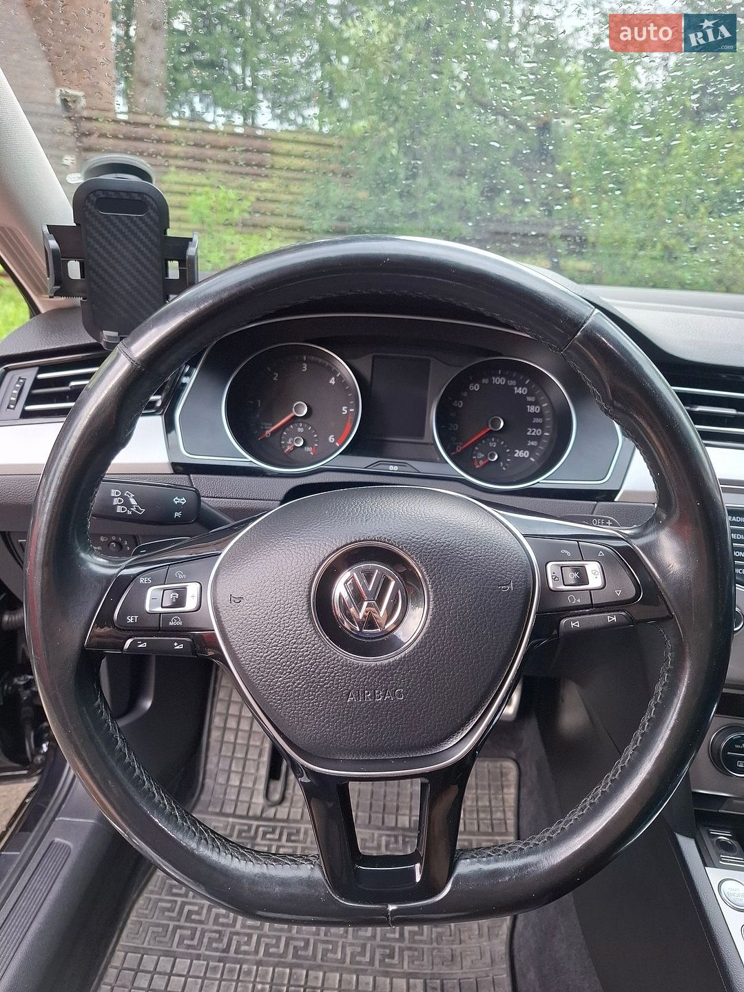 Volkswagen Passat 2017 VIN WVWZZZ3CZHE171049 фото оголошення 16 з 29