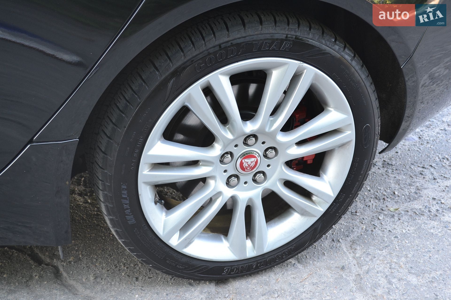 Jaguar XE 2018 VIN SAJAJ4FX7KCP43898 фото оголошення 12 з 55
