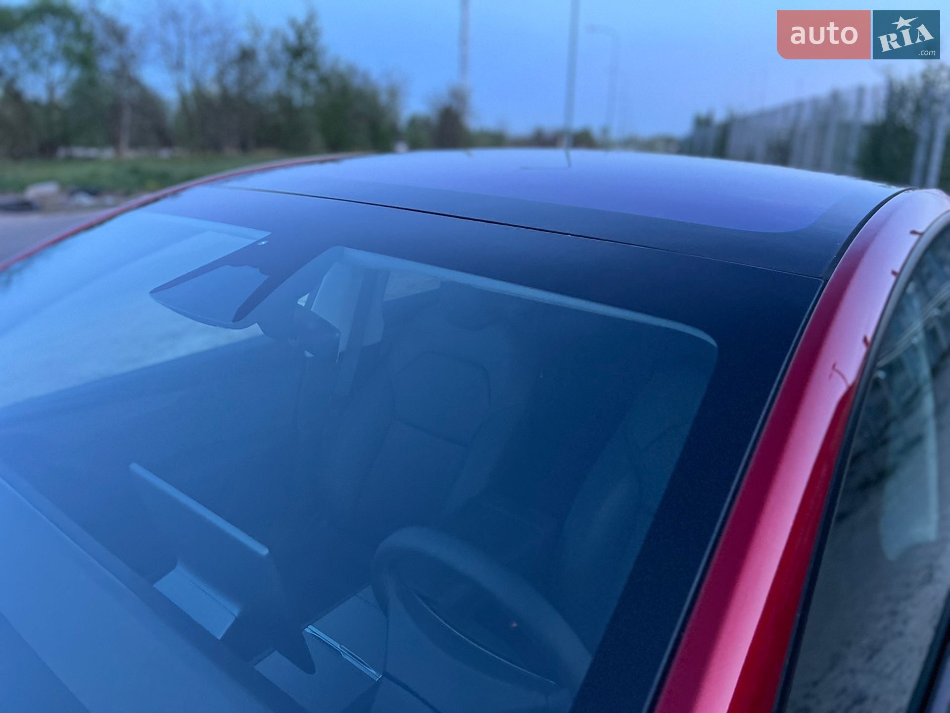 Tesla Model Y 2025 VIN 7SAYGDEE7TF336151 фото оголошення 12 з 30