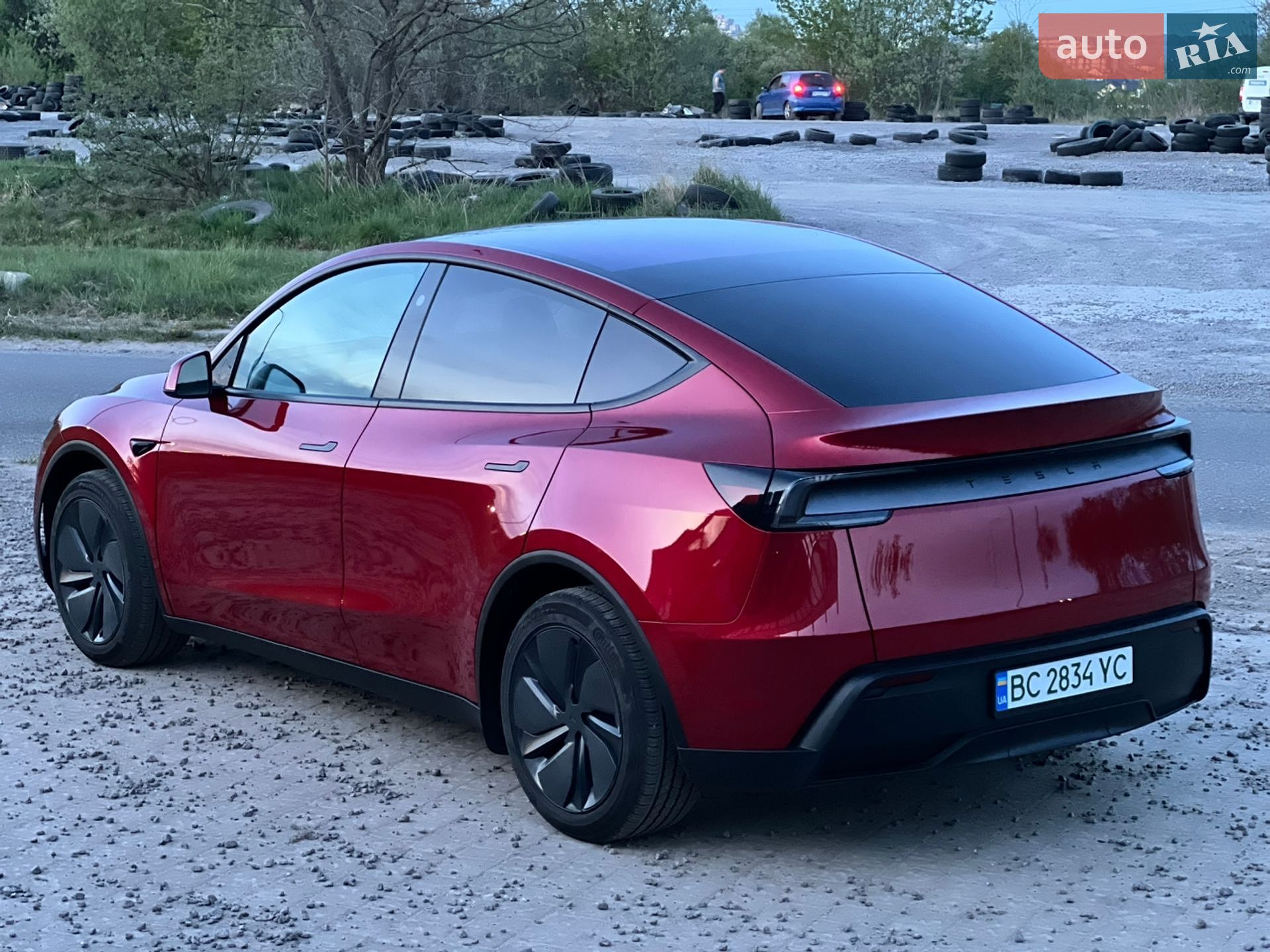 Tesla Model Y 2025 VIN 7SAYGDEE7TF336151 фото оголошення 22 з 30
