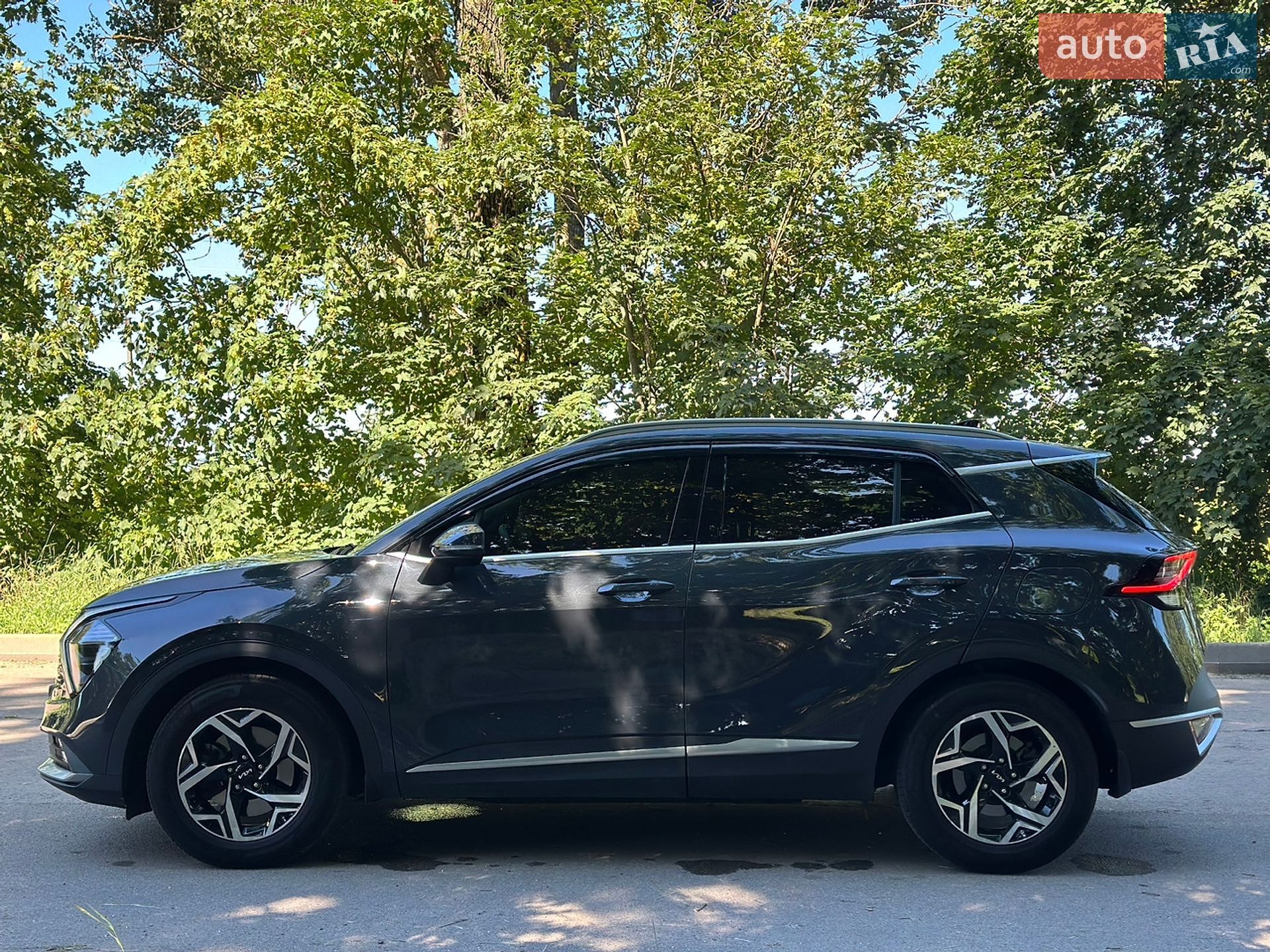 Kia Sportage 2023 VIN U5YPV81DBRL236077 фото оголошення 8 з 22