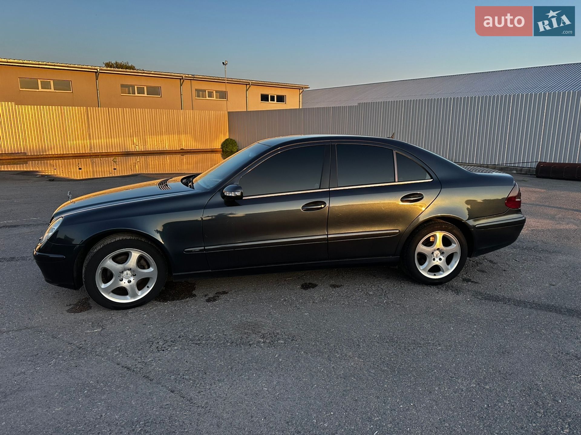 Mercedes-Benz E-Class 2002 VIN WDB2110061A000736 фото оголошення 7 з 25