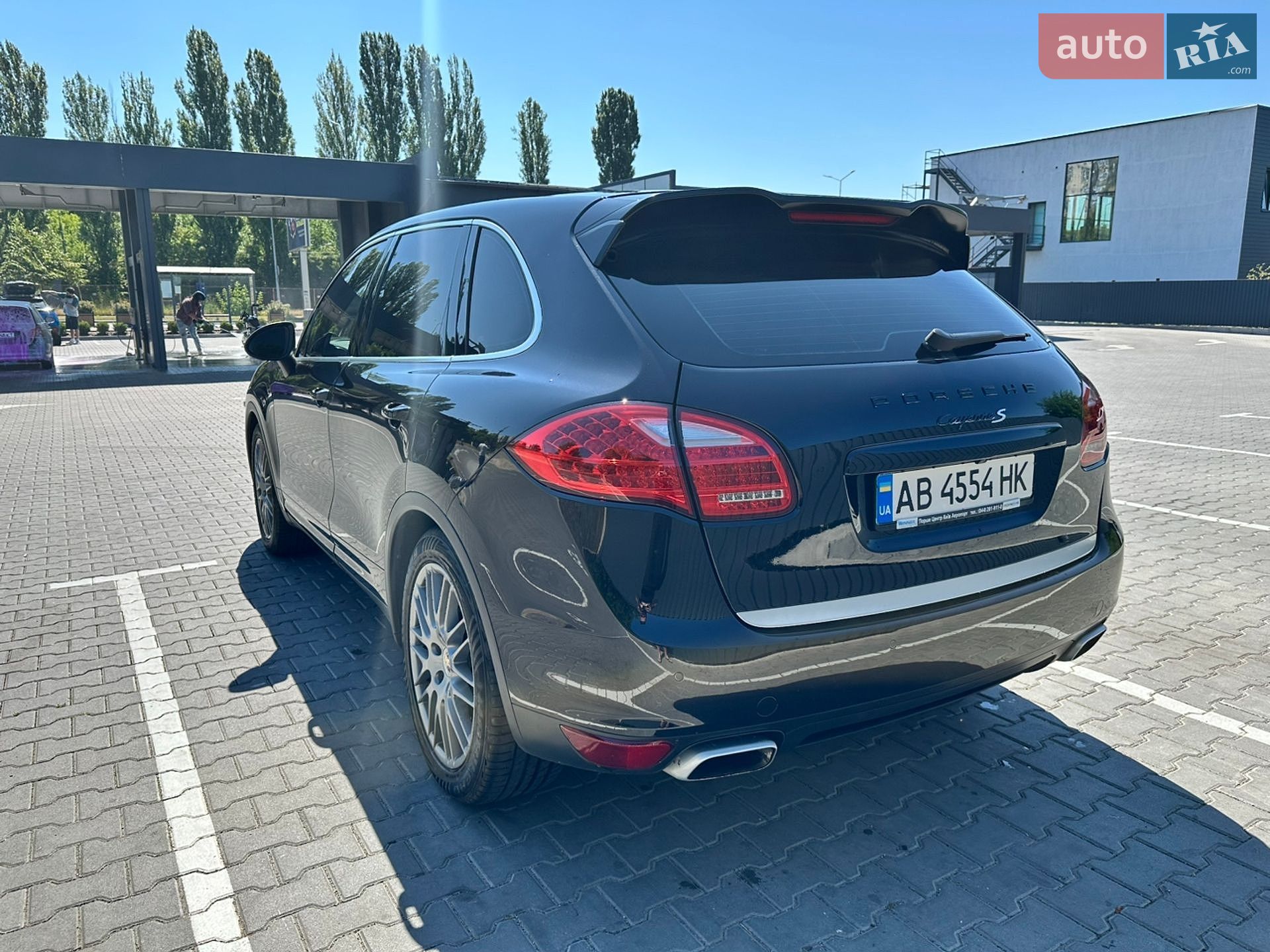 Porsche Cayenne 2012 VIN WP1ZZZ92ZCLA49147 фото оголошення 5 з 17