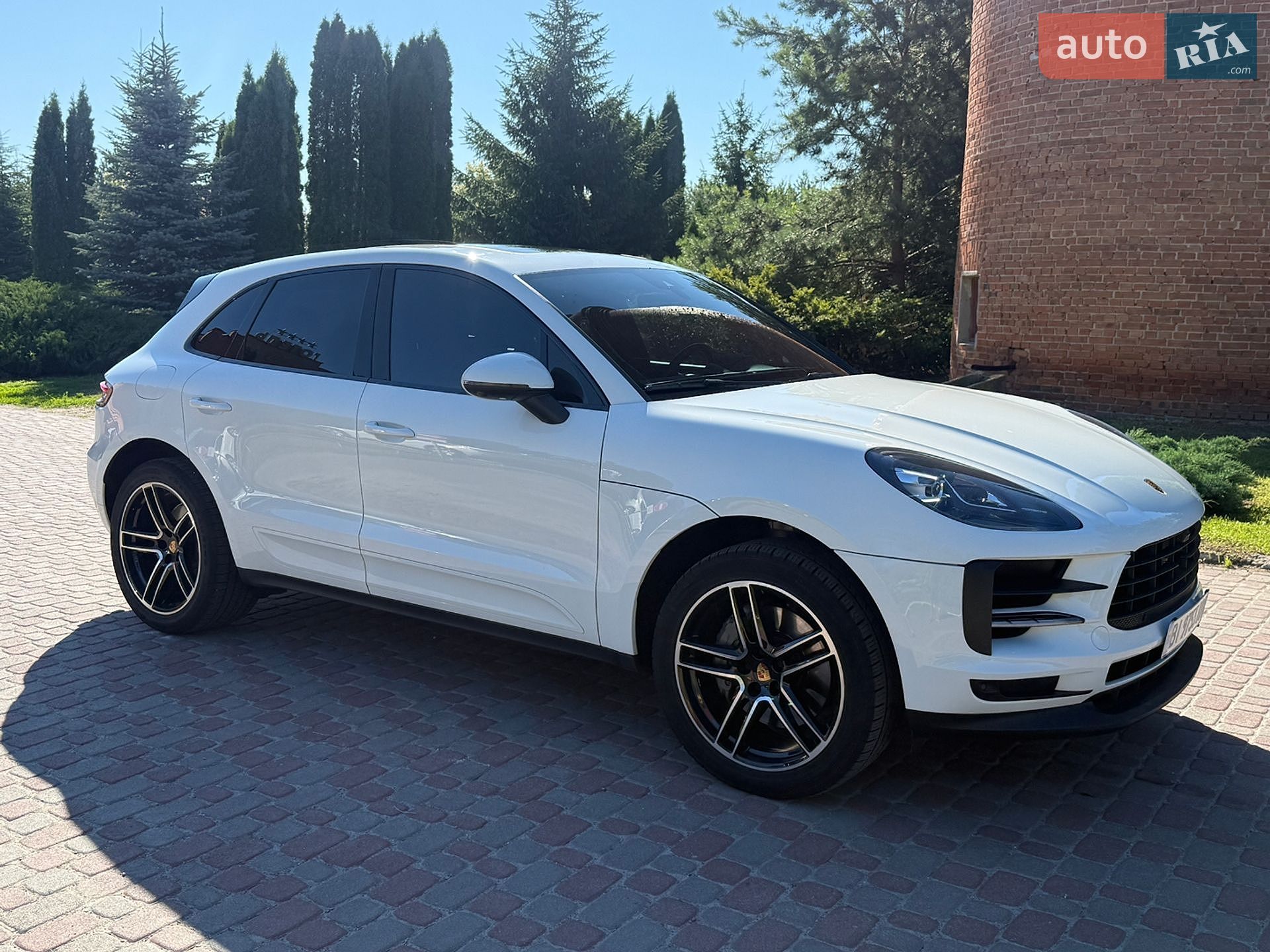 Porsche Macan 2021 VIN WP1AB2A50MLB37821 фото оголошення 4 з 31