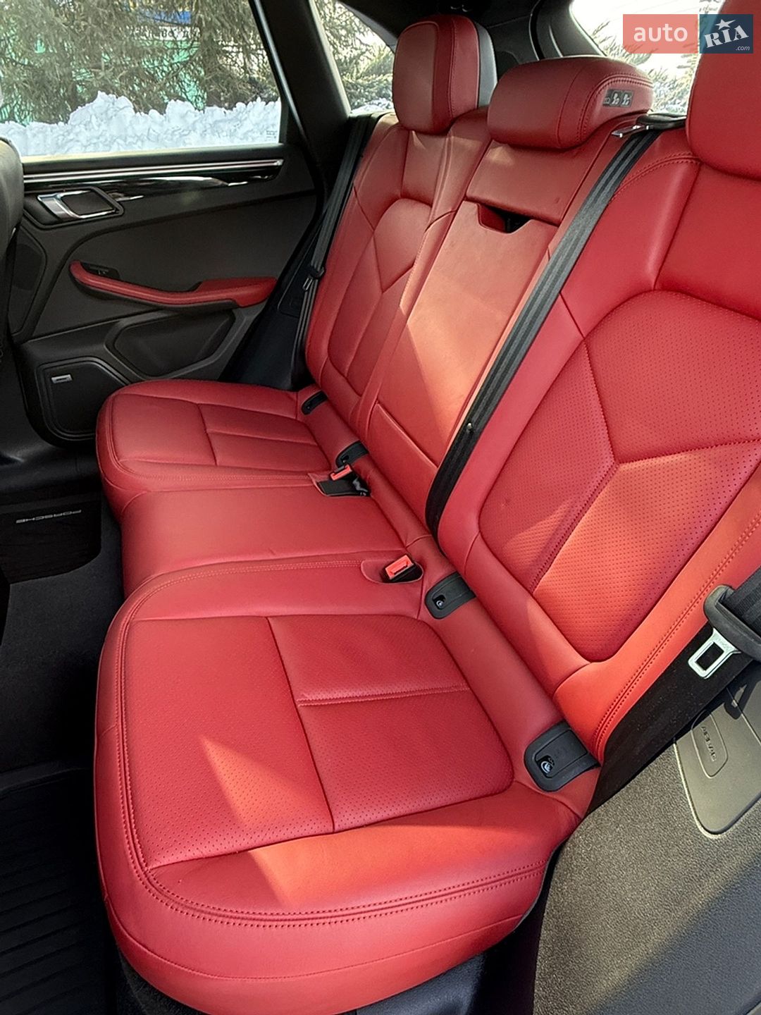 Porsche Macan 2021 VIN WP1AB2A50MLB37821 фото оголошення 25 з 31