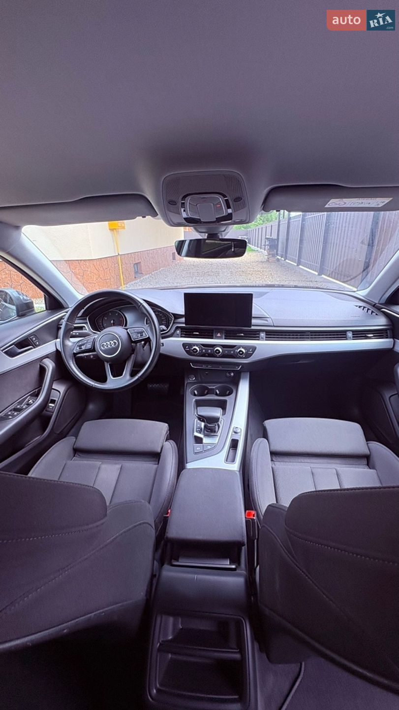 Audi A4 2020 VIN WAUZZZF45LA078006 фото оголошення 24 з 31