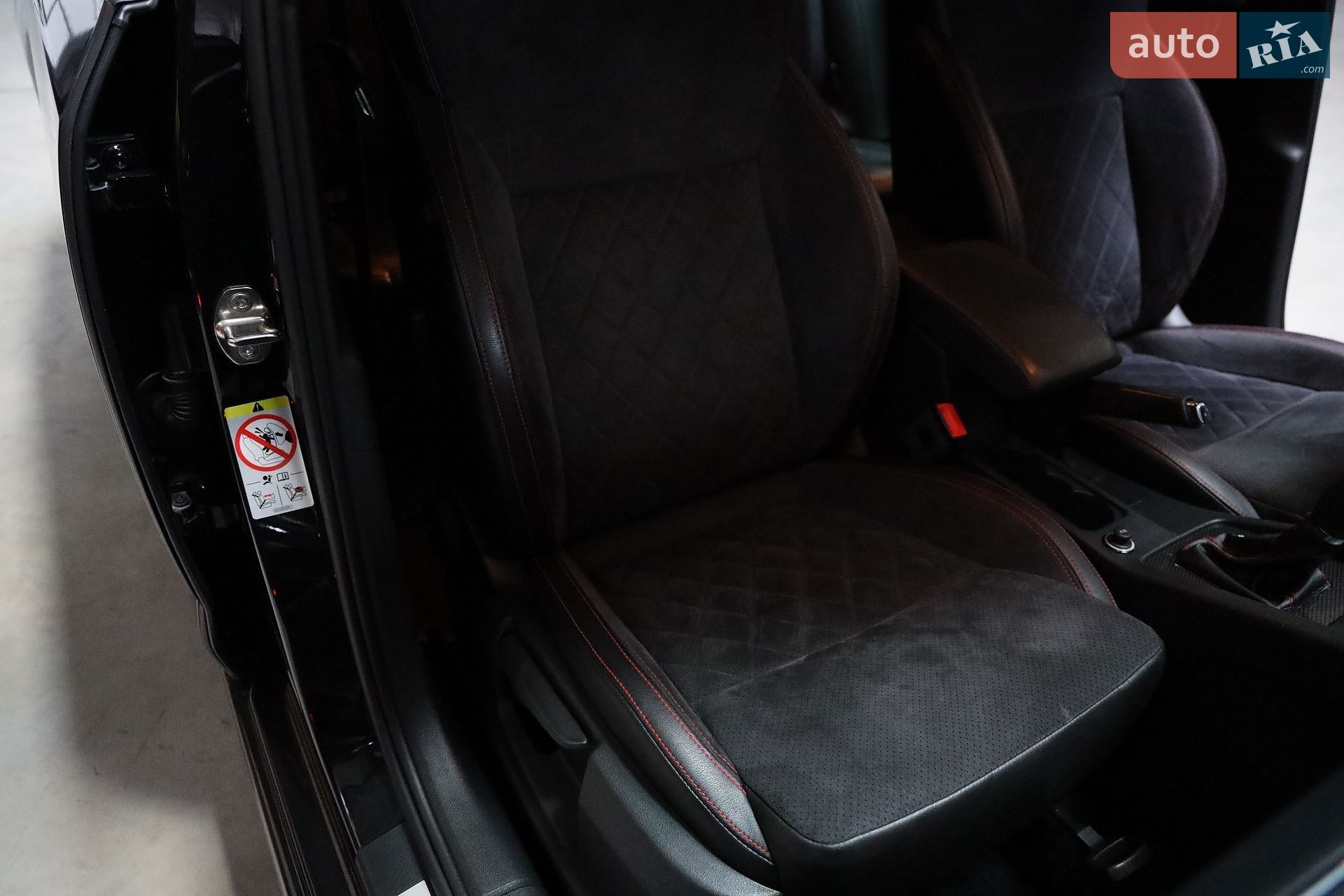 Skoda Octavia 2018 VIN TMBJK9NE3J0263026 фото оголошення 36 з 50