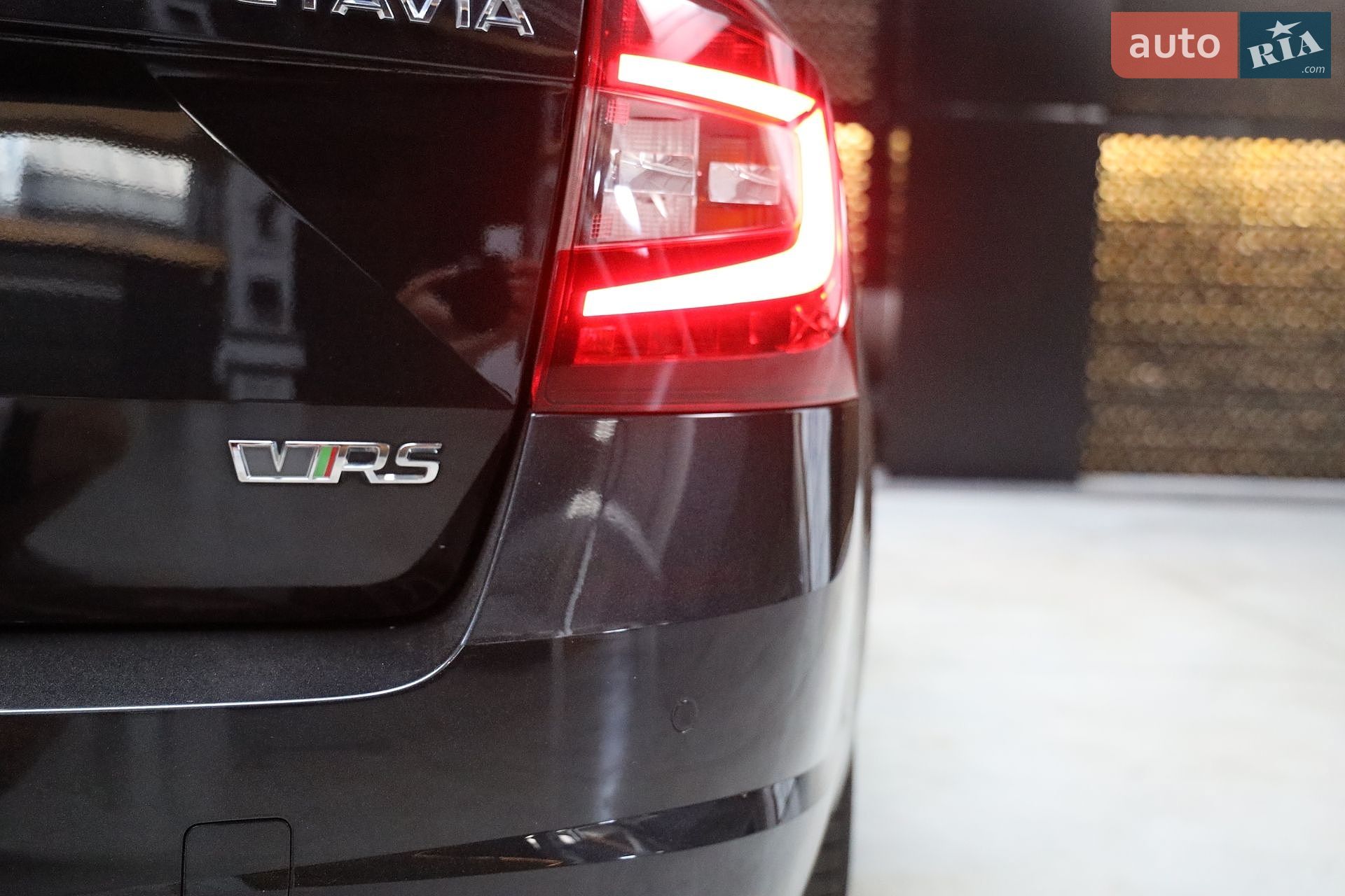 Skoda Octavia 2018 VIN TMBJK9NE3J0263026 фото оголошення 15 з 50