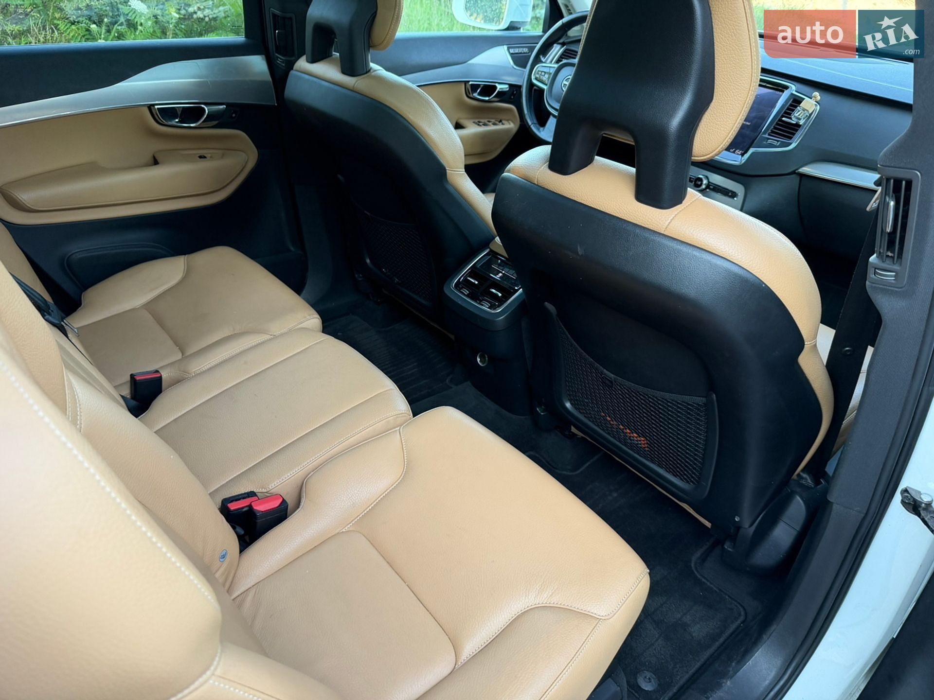 Volvo XC90 2015 VIN YV4A22PK9G1029404 фото оголошення 13 з 18