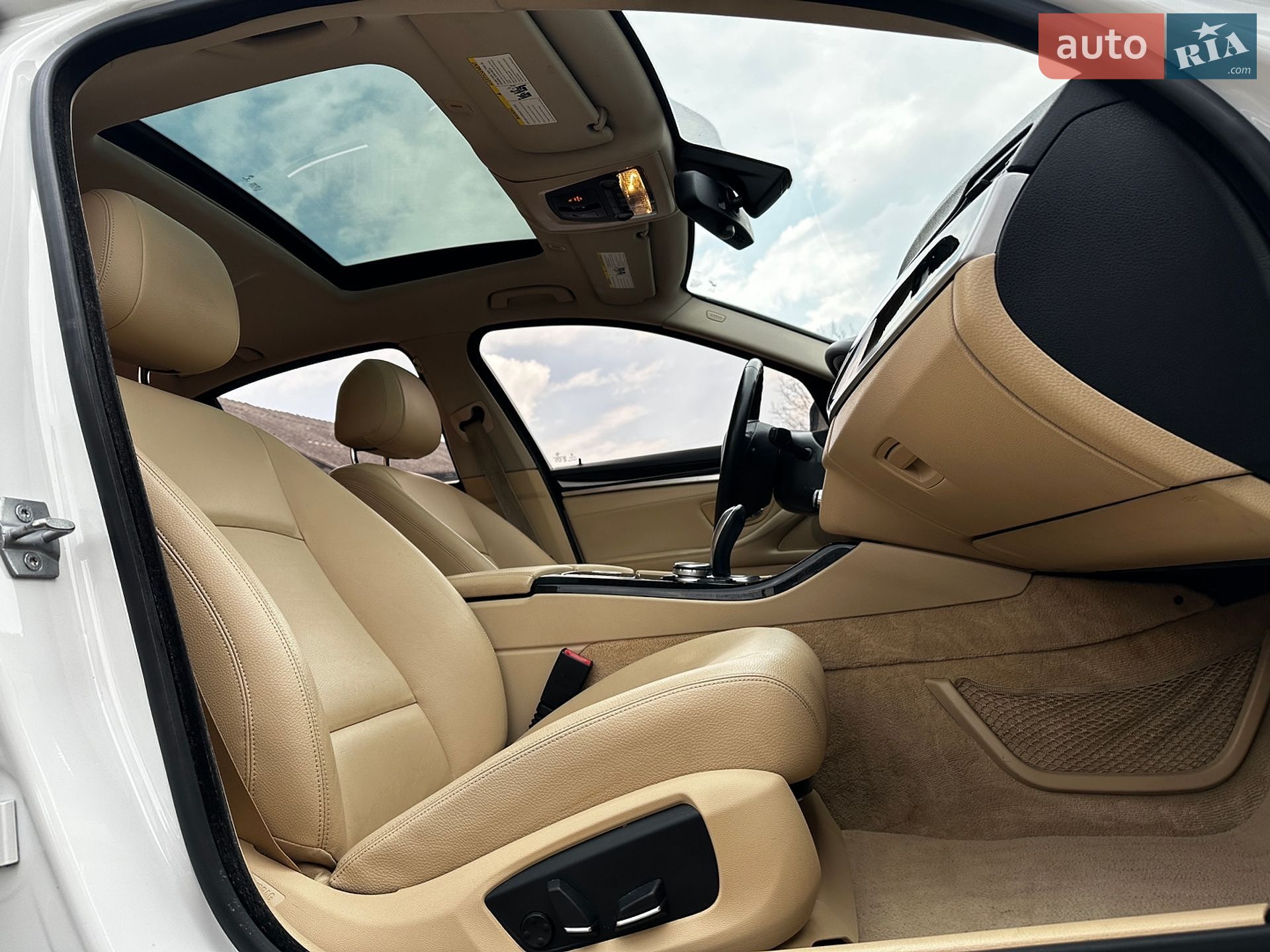BMW 5 Series 2014 VIN WBAXA5C54ED690879 фото оголошення 84 з 96