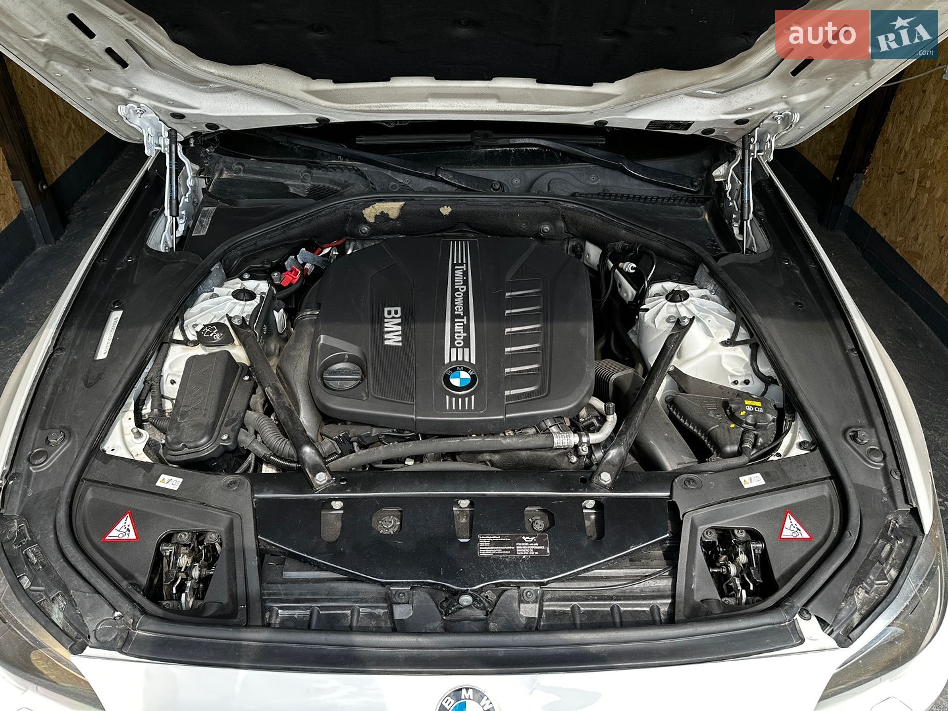 BMW 5 Series 2014 VIN WBAXA5C54ED690879 фото оголошення 88 з 96
