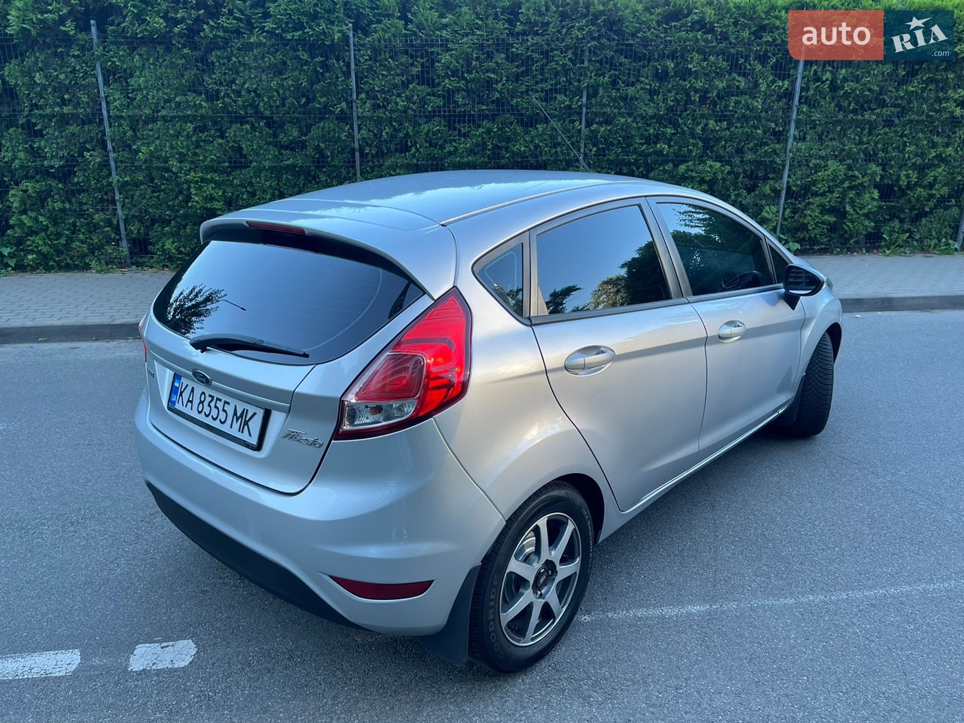 Ford Fiesta 2013 VIN WF0DXXGAKDDP33875 фото оголошення 18 з 26