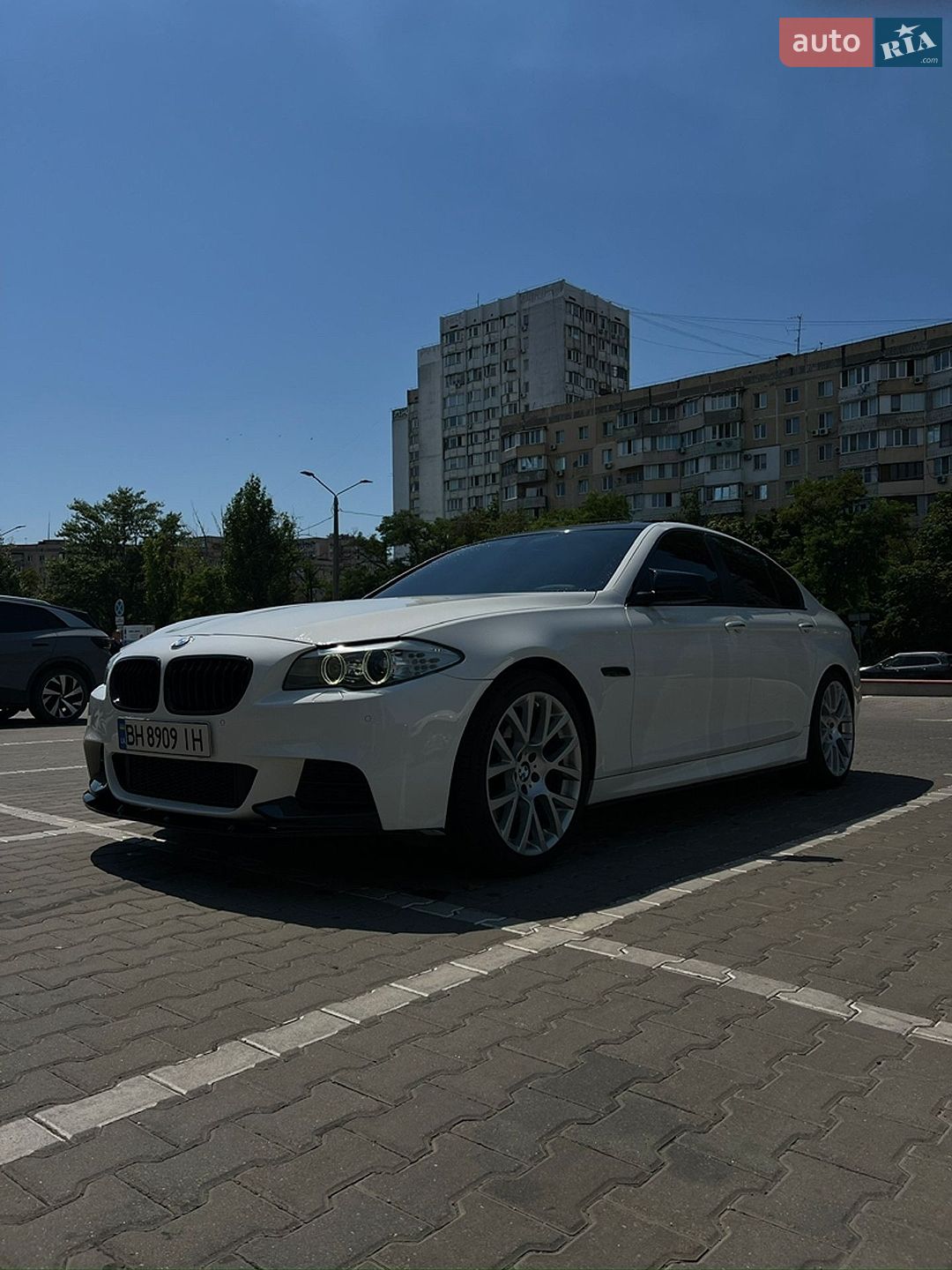 BMW 5 Series 2013 VIN WBAXG5C54DD231882 фото оголошення 5 з 13