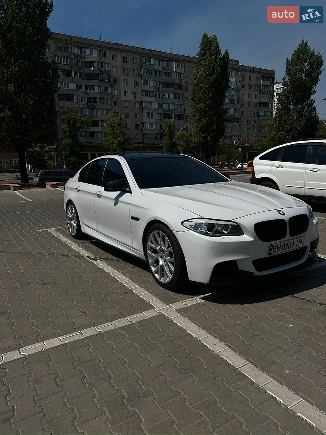 BMW 5 Series 2013 VIN WBAXG5C54DD231882 фото оголошення 2 з 13