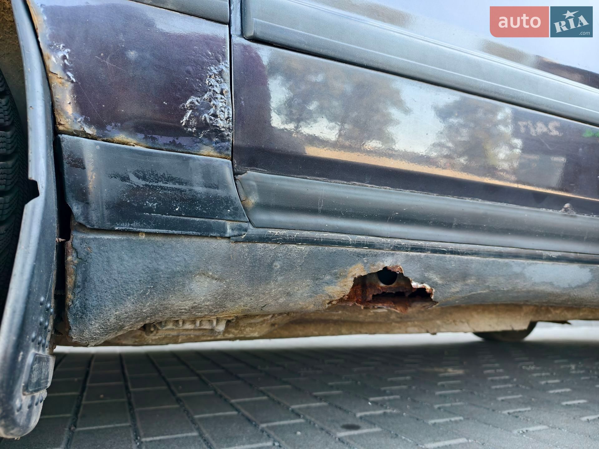 Audi 100 1994 VIN WAUZZZ4AZRN063487 фото оголошення 12 з 12