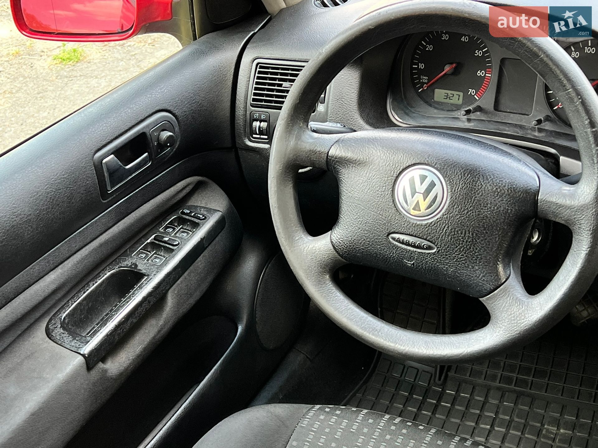 Volkswagen Golf 2003 VIN WVWZZZ1JZ3W665364 фото оголошення 13 з 24