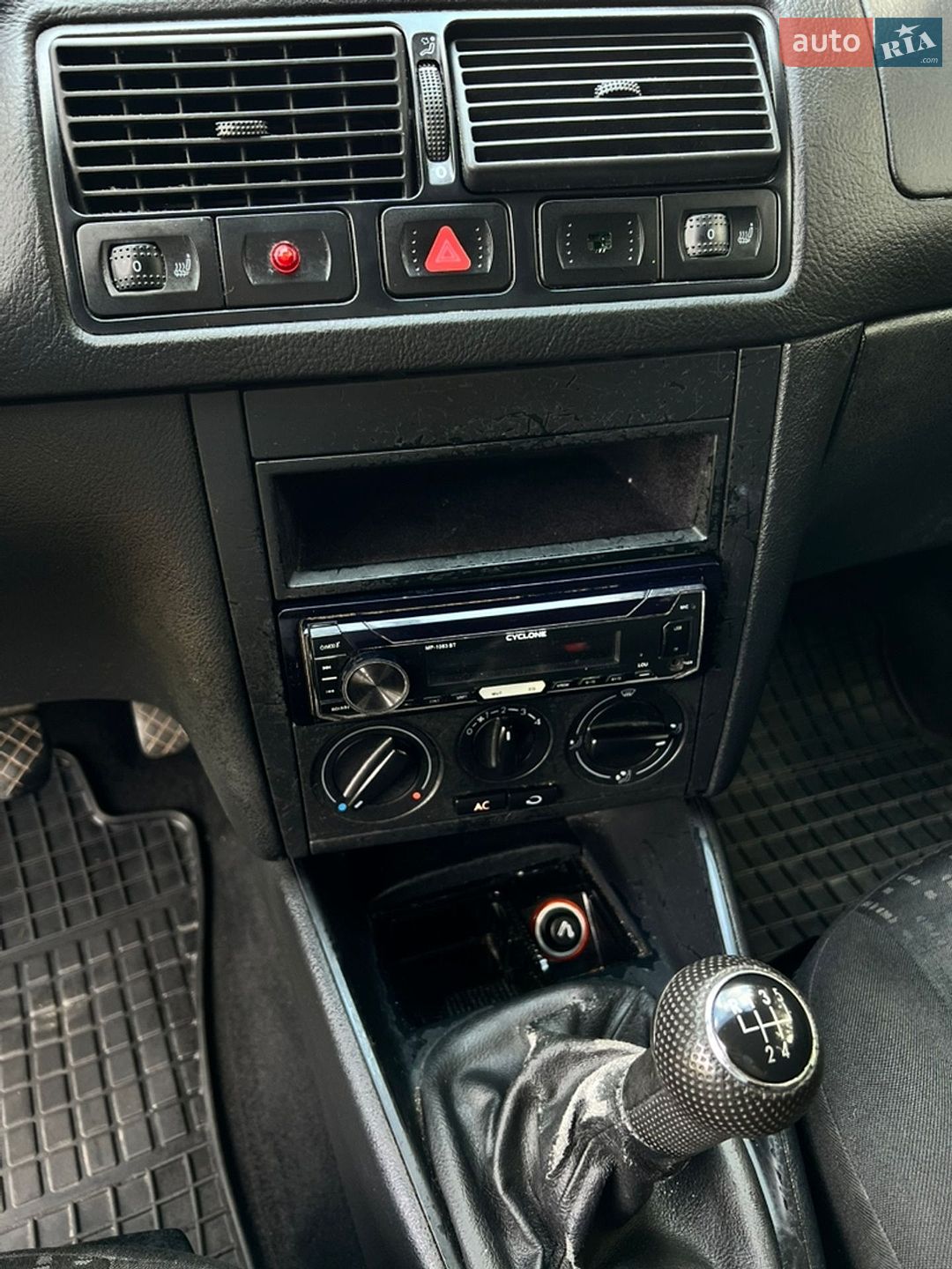 Volkswagen Golf 2003 VIN WVWZZZ1JZ3W665364 фото оголошення 17 з 24