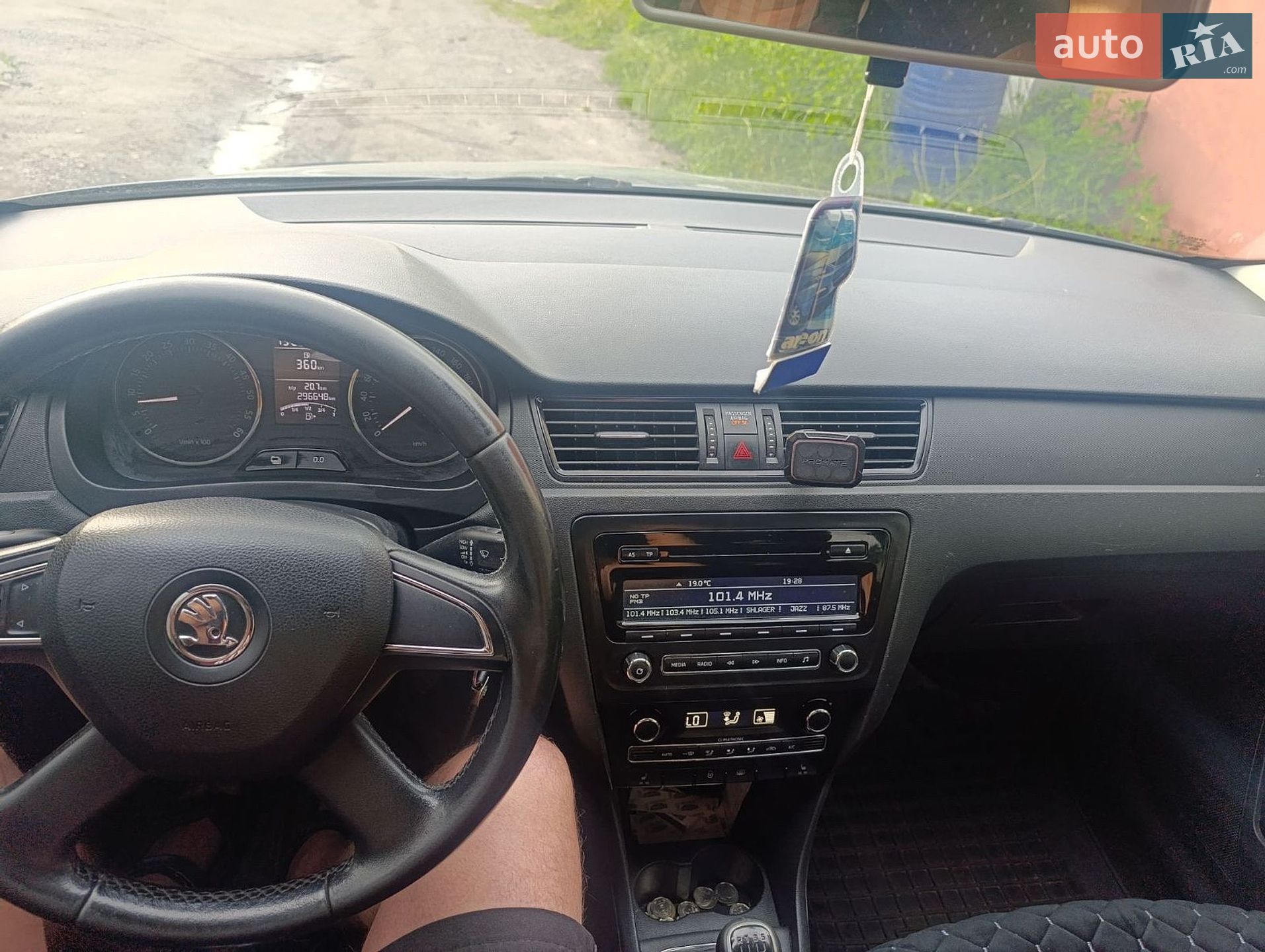 Skoda Rapid 2013 VIN TMBAL2NH9DB101442 фото оголошення 5 з 17