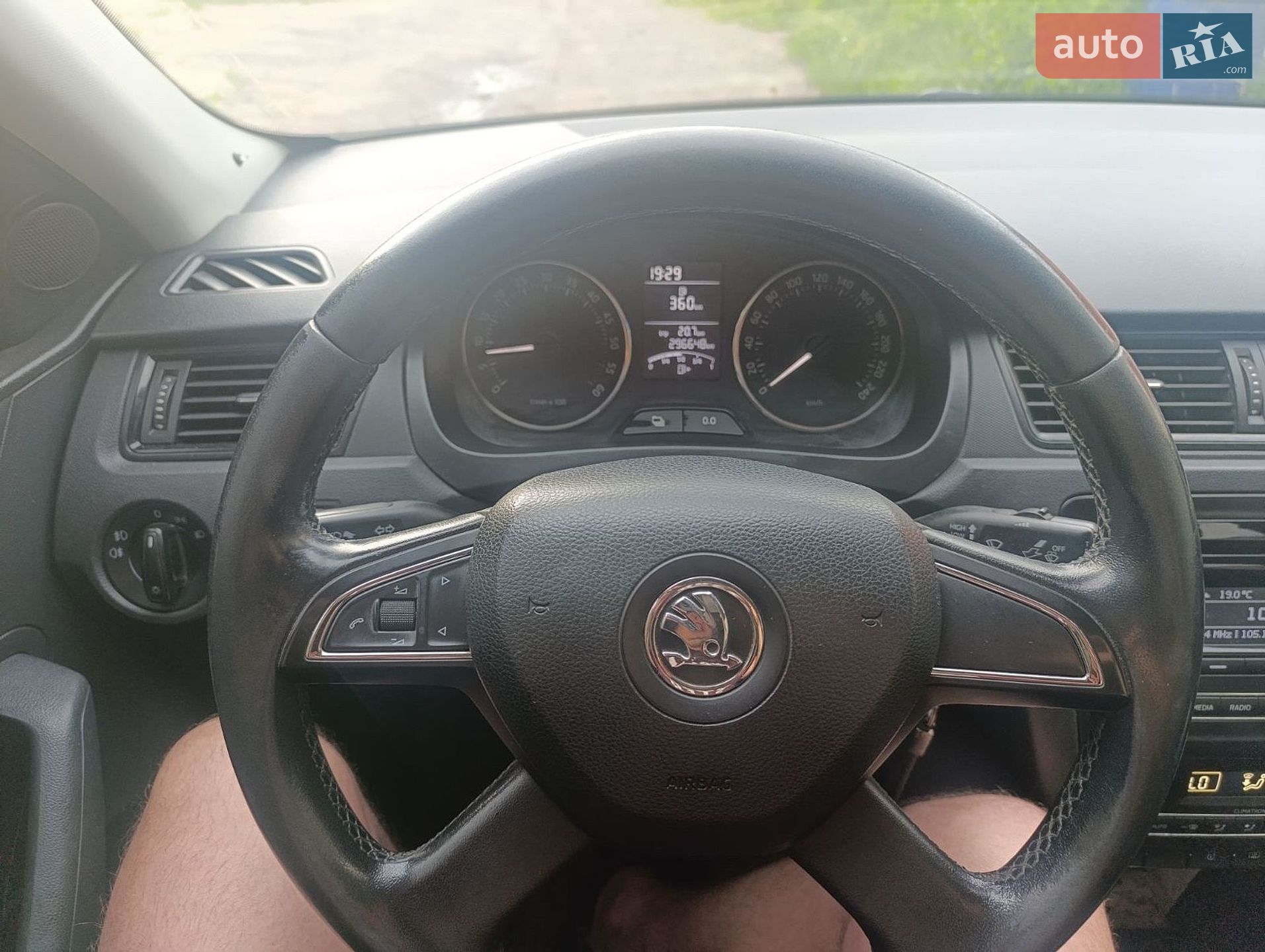 Skoda Rapid 2013 VIN TMBAL2NH9DB101442 фото оголошення 6 з 17