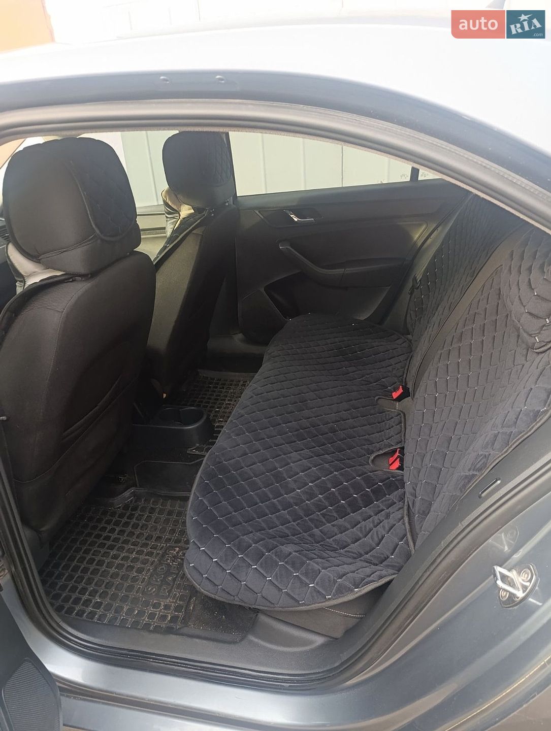 Skoda Rapid 2013 VIN TMBAL2NH9DB101442 фото оголошення 16 з 17