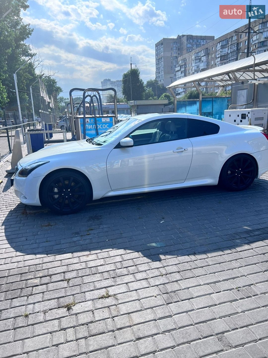 Infiniti G37 2008 VIN JNKCV64E18M117533 фото оголошення 4 з 29