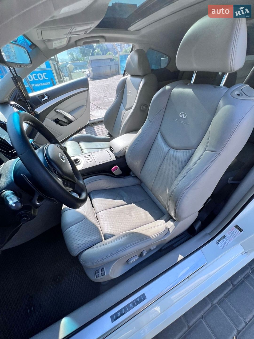 Infiniti G37 2008 VIN JNKCV64E18M117533 фото оголошення 14 з 29