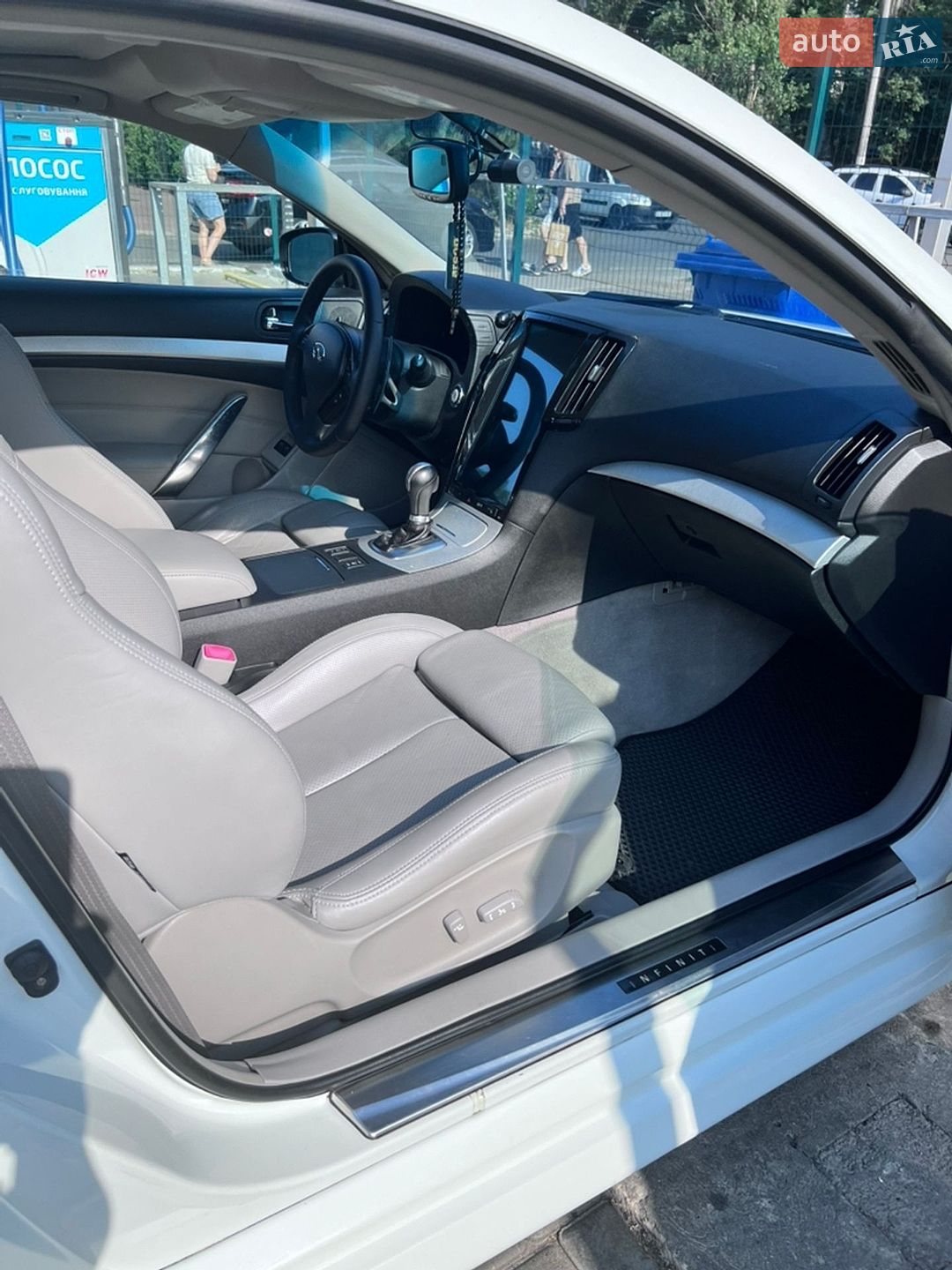 Infiniti G37 2008 VIN JNKCV64E18M117533 фото оголошення 23 з 29