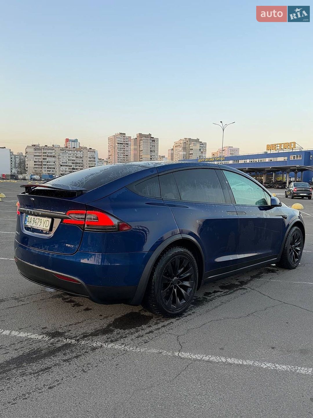 Tesla Model X 2016 VIN 5YJXCDE20GF030960 фото оголошення 3 з 10