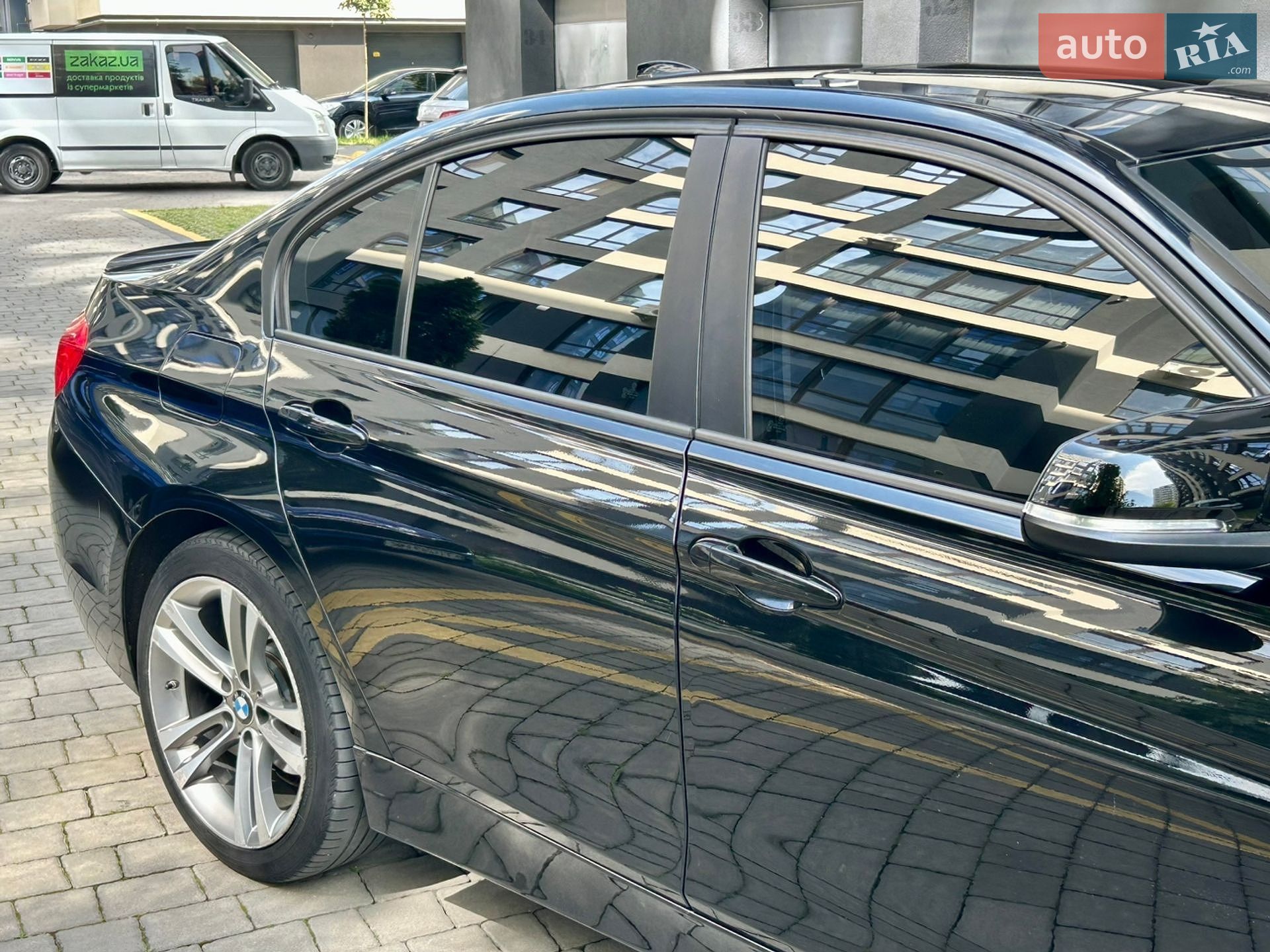 BMW 3 Series 2014 VIN WBA3B5G51ENS08708 фото оголошення 8 з 41
